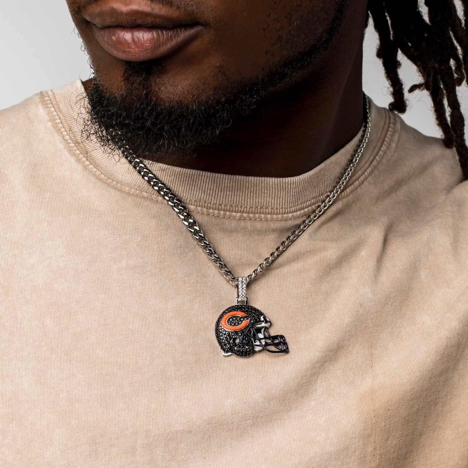 GLD PROMO Chicago Bears Official NFL Helmet Pendant