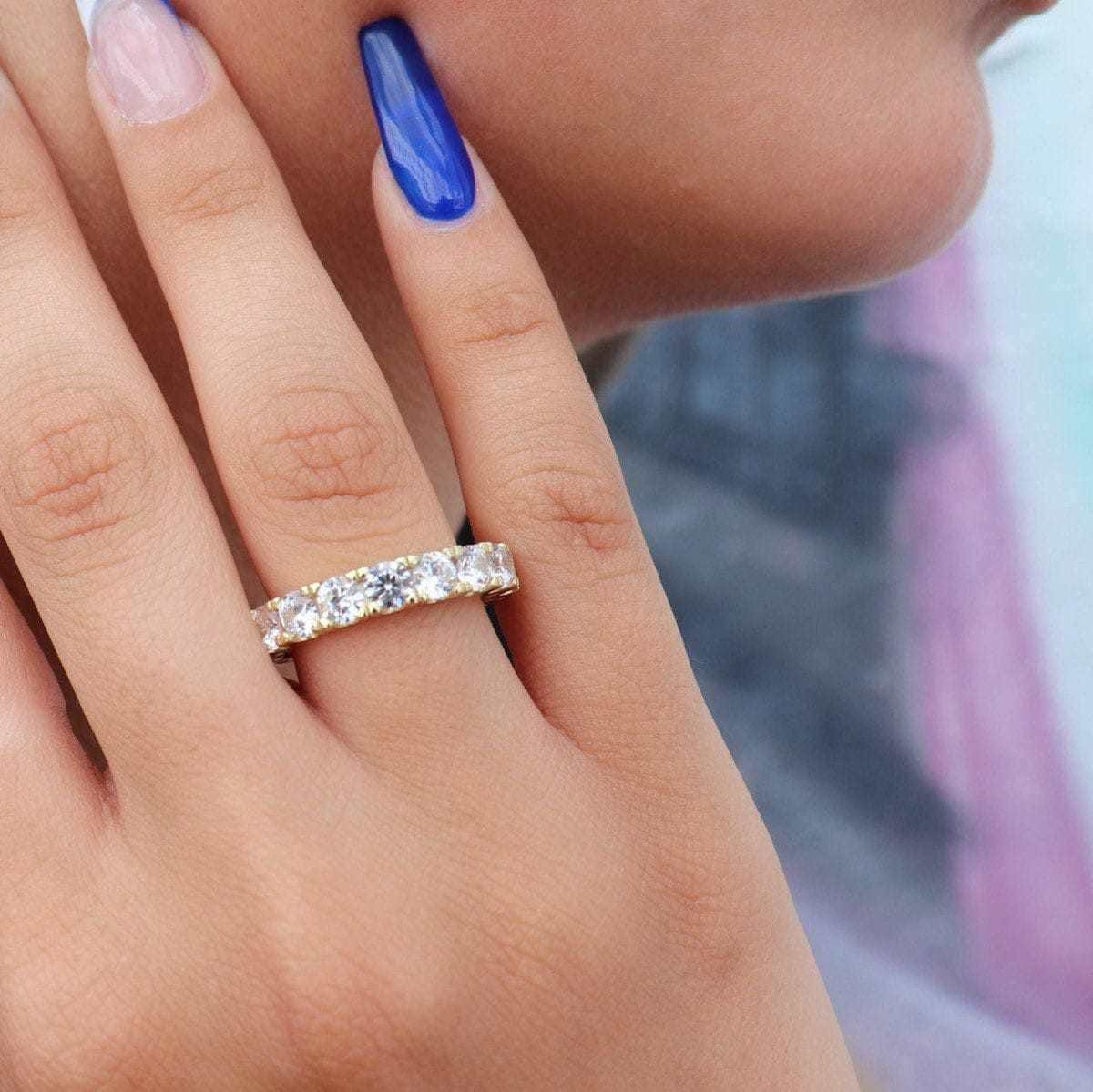 GLD PROMO - WOMEN 4 mm Single Layer Diamond Band Ring
