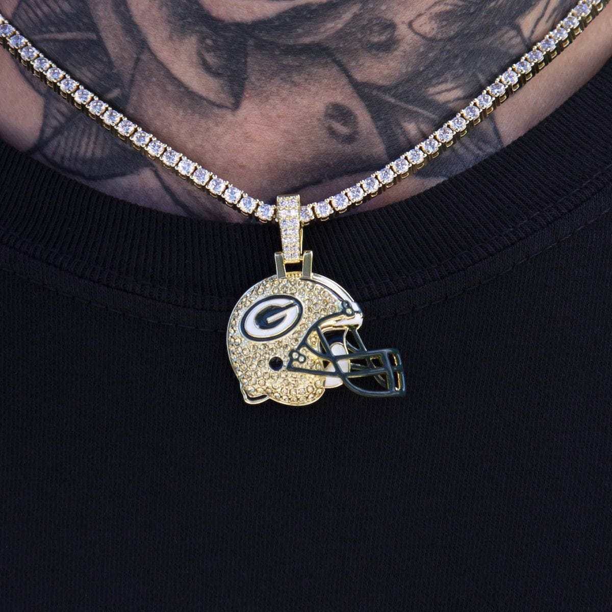 GLD PROMO Green Bay Packers Official NFL Helmet Pendant