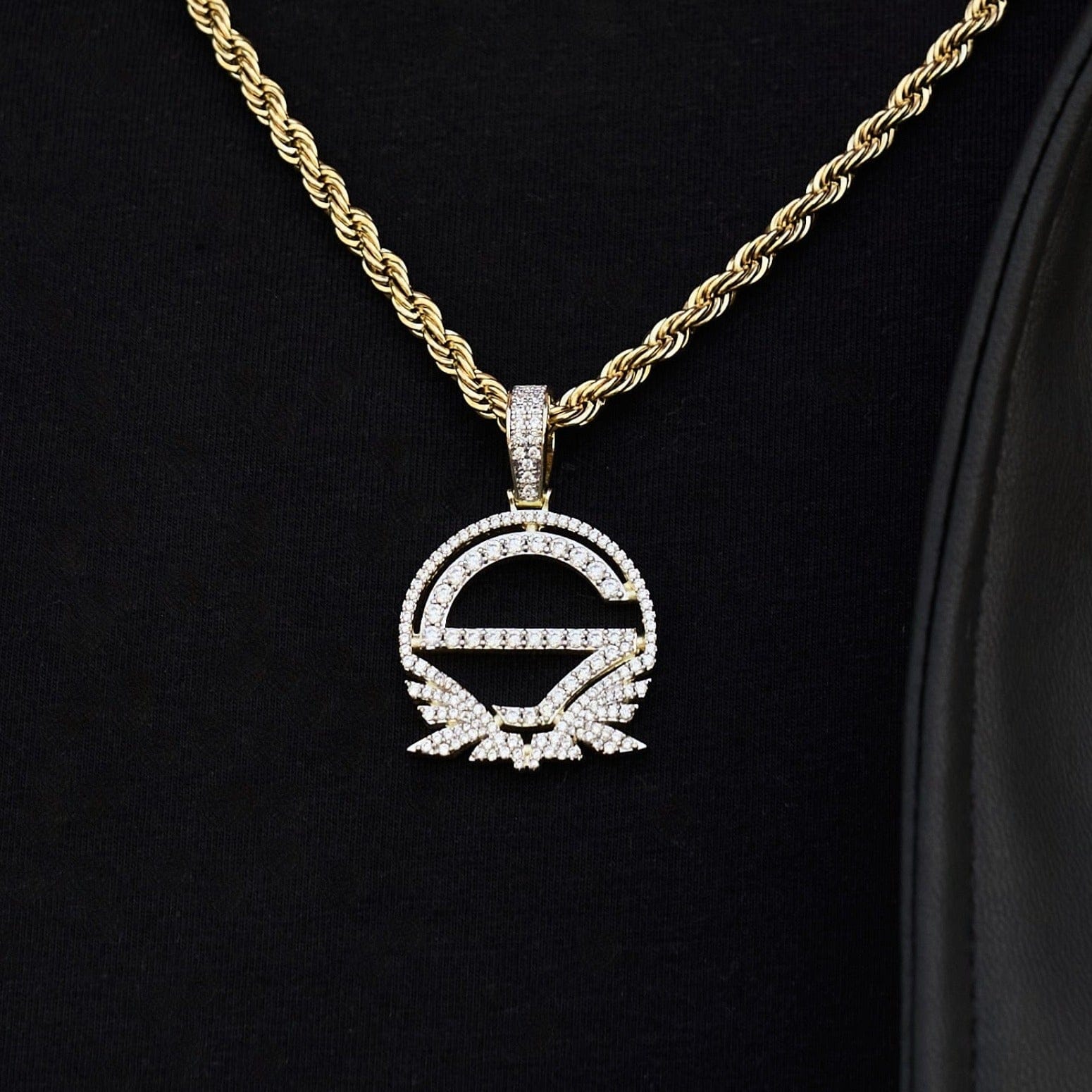 GLD PROMO SNG Gaming Pendant