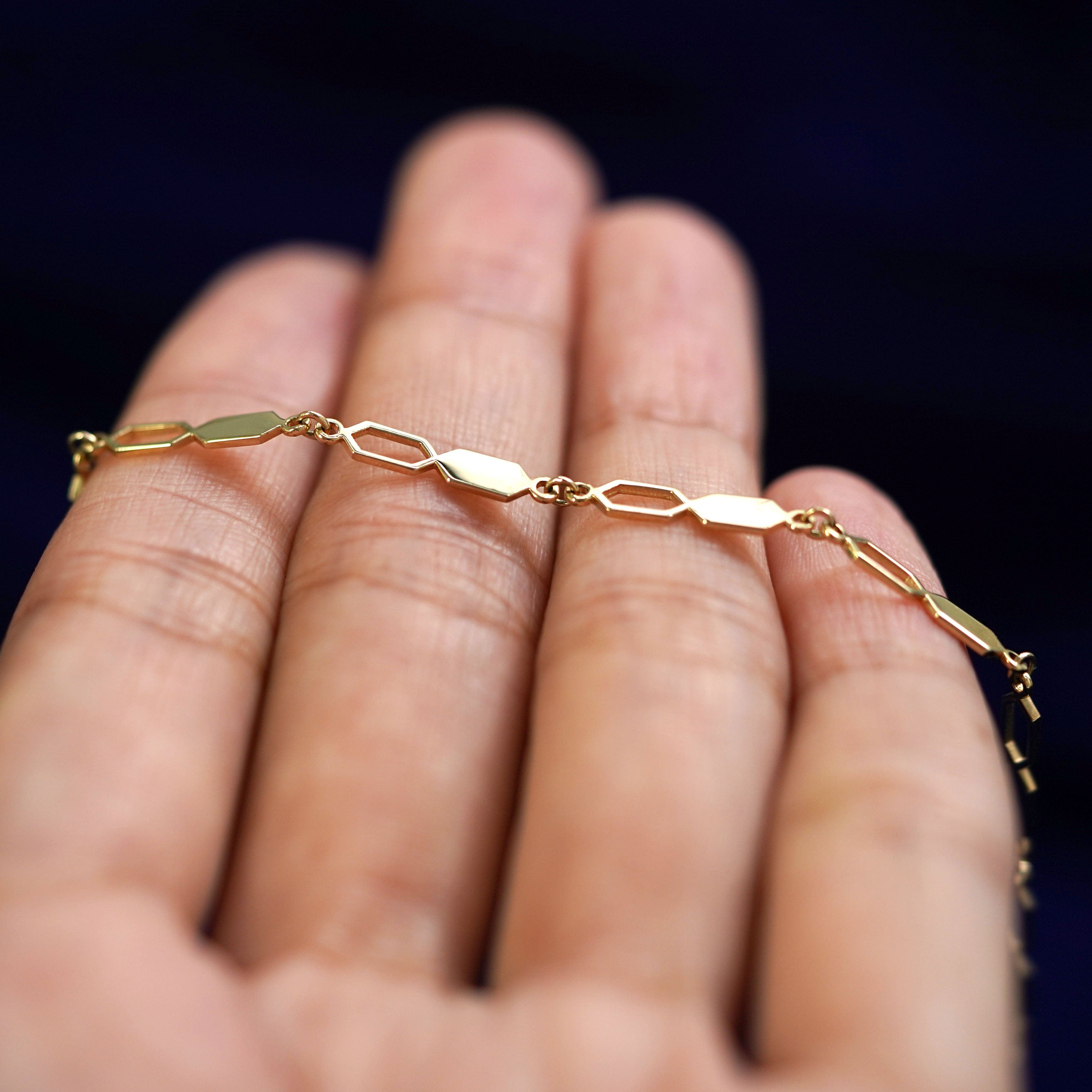 Automic Gold Studio Tanlah Bracelet