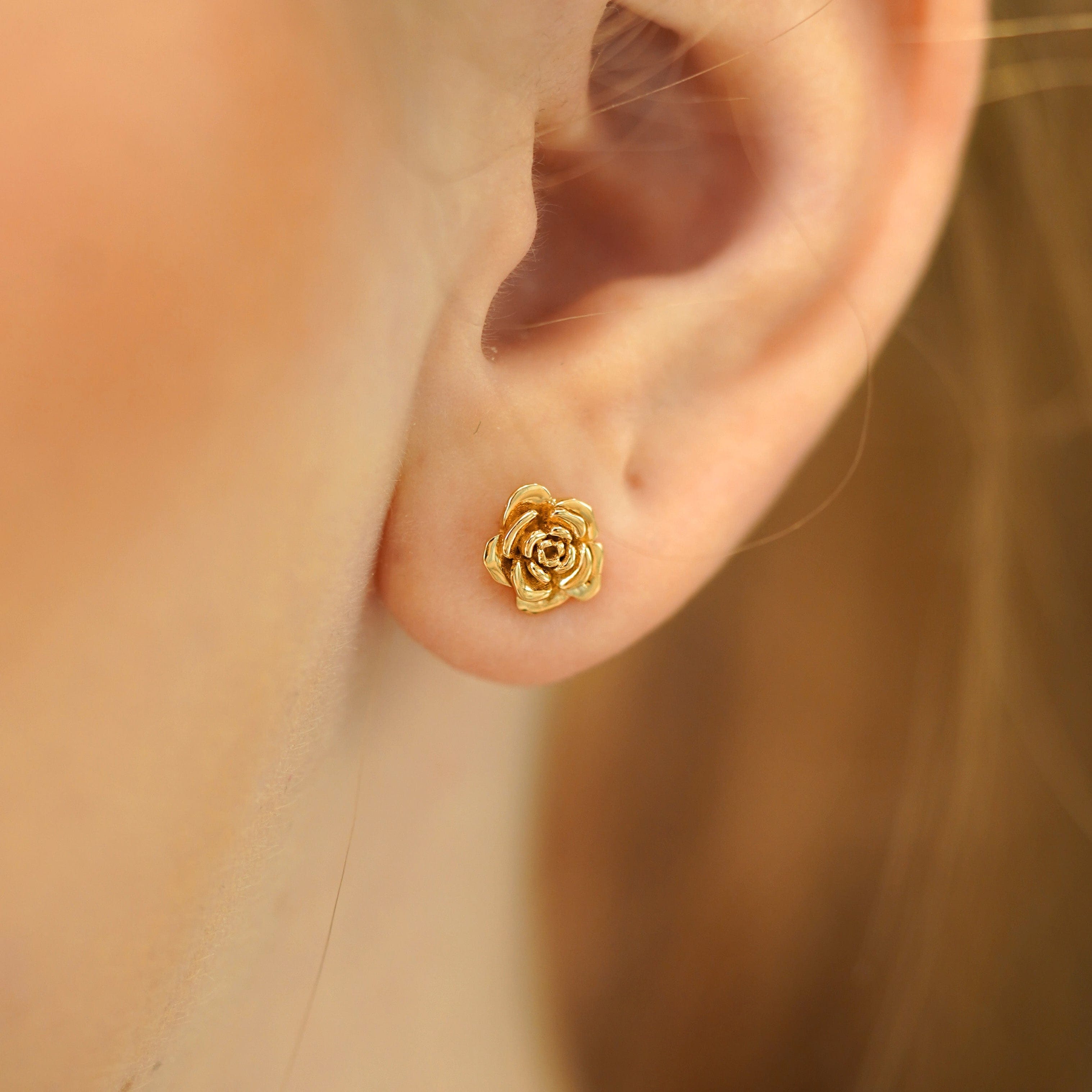 Automic Gold Studio Rose Earring