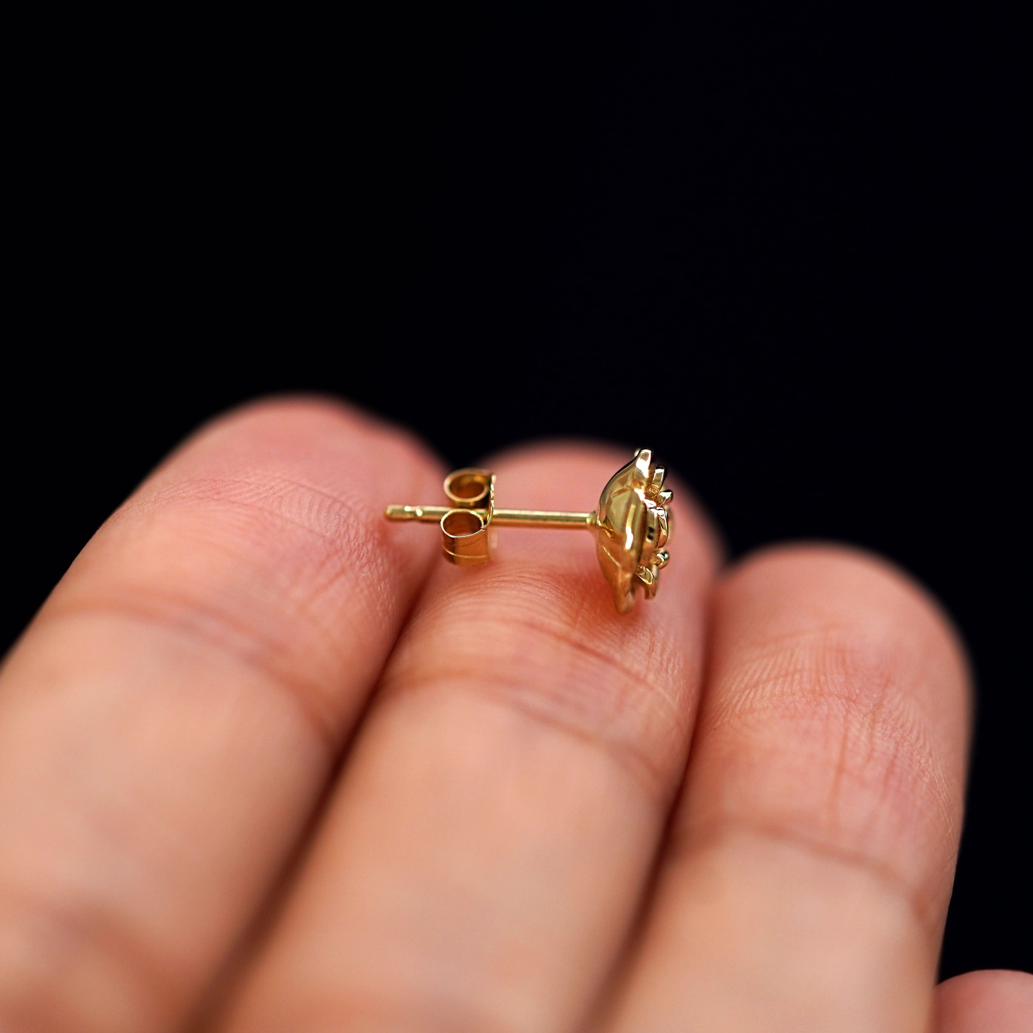 Automic Gold Studio Rose Earring