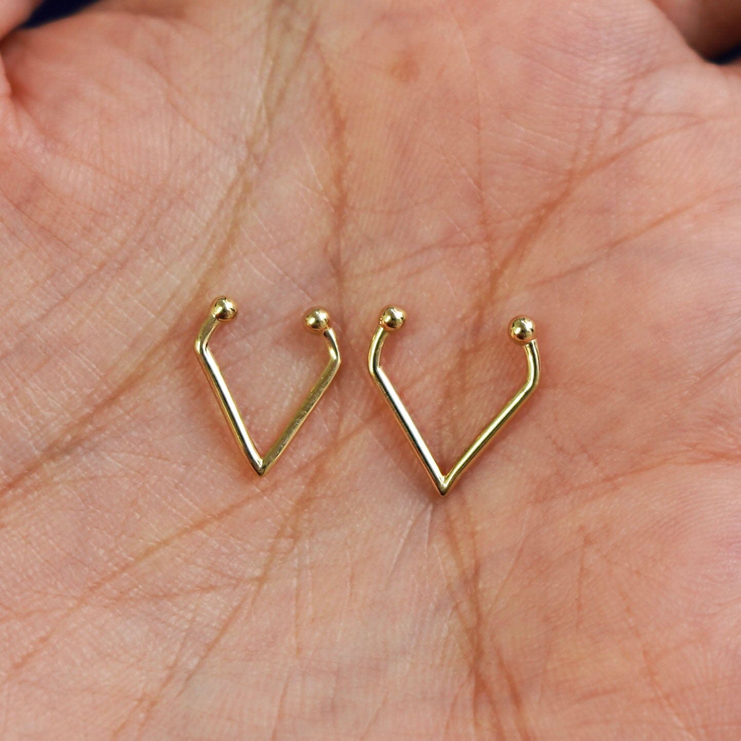 Automic Gold Studio Triangle Septum