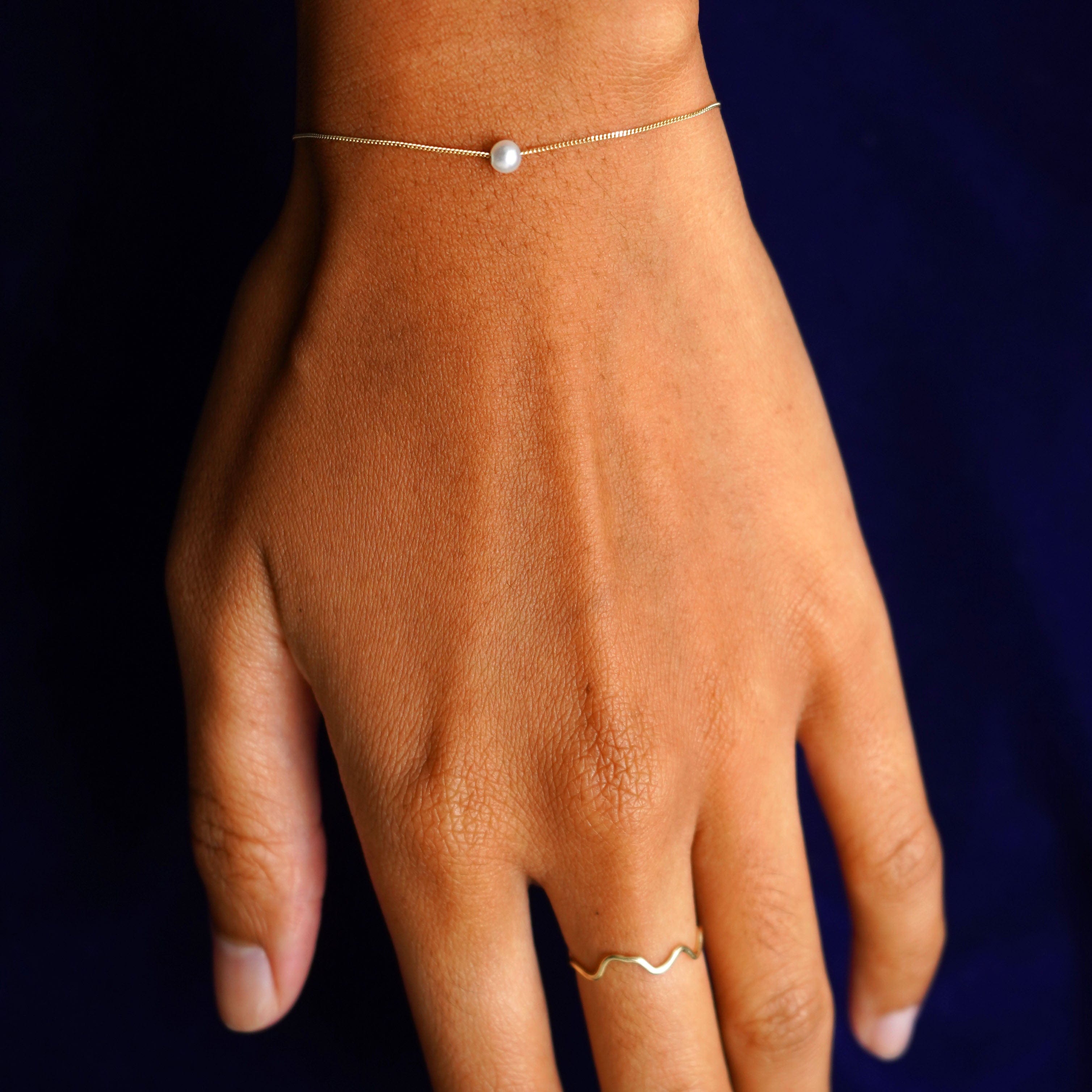 Automic Gold Studio Small Pearl Slide Bracelet