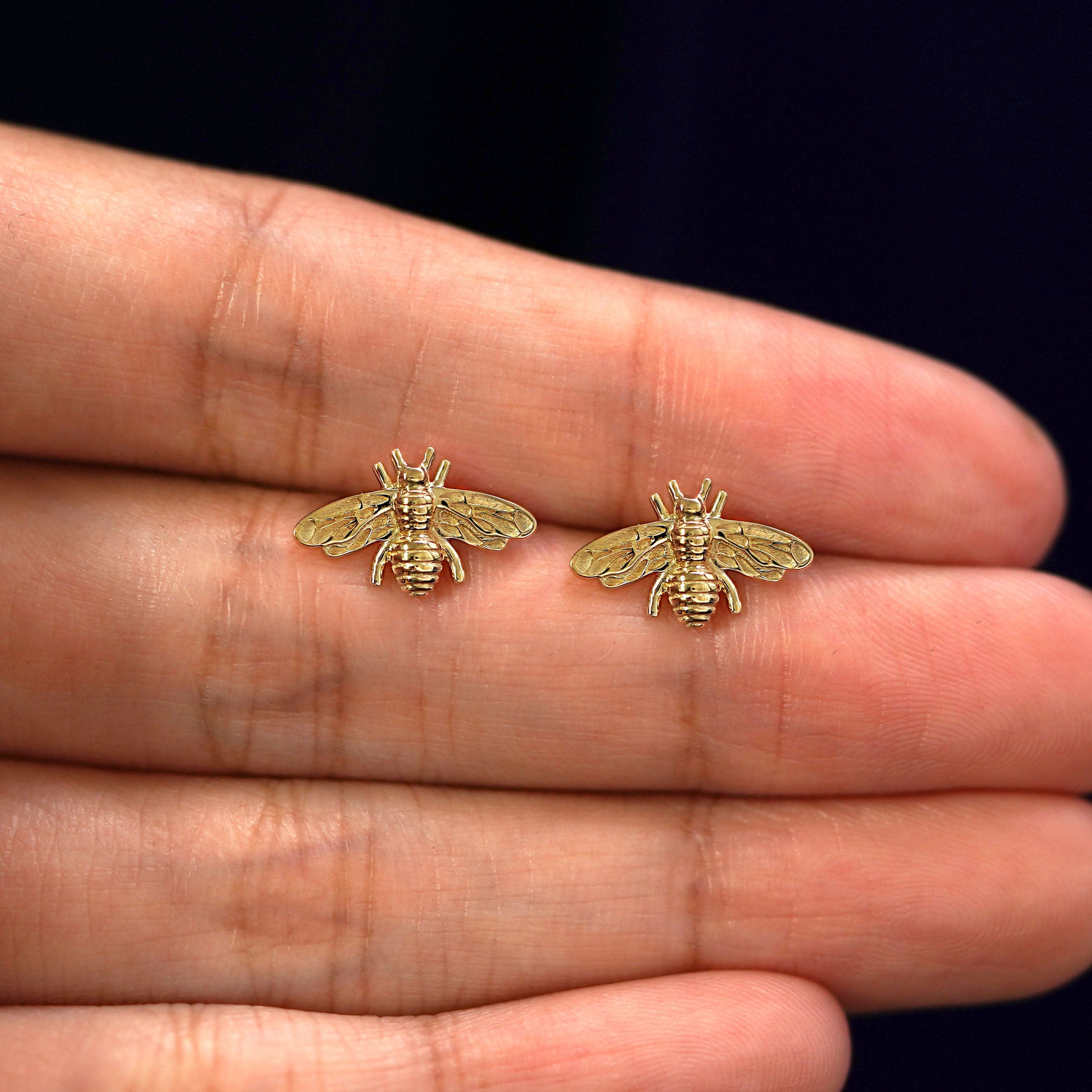 Automic Gold Studio Bee Earring