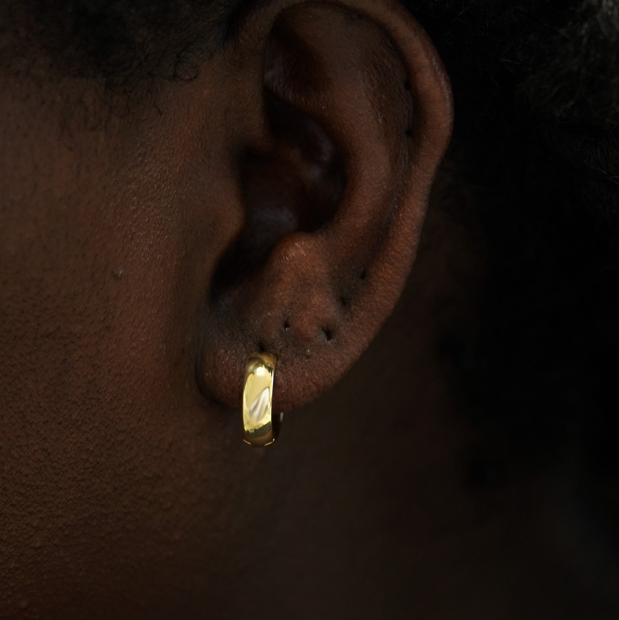 Automic Gold Studio Medium Wide Huggie Hoops