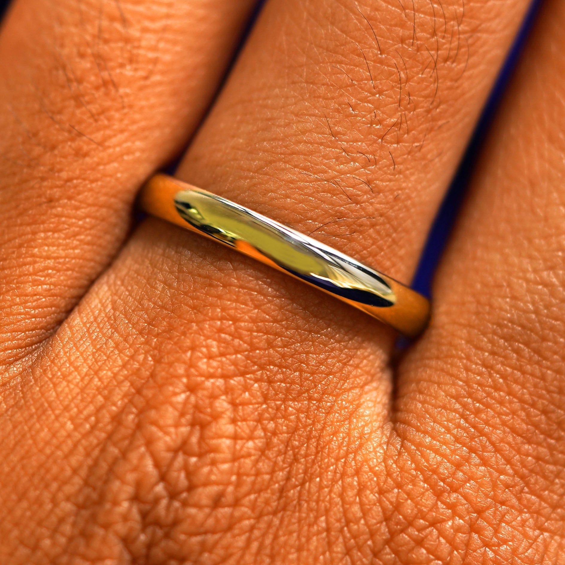 Automic Gold Studio Curvy Mirror Band