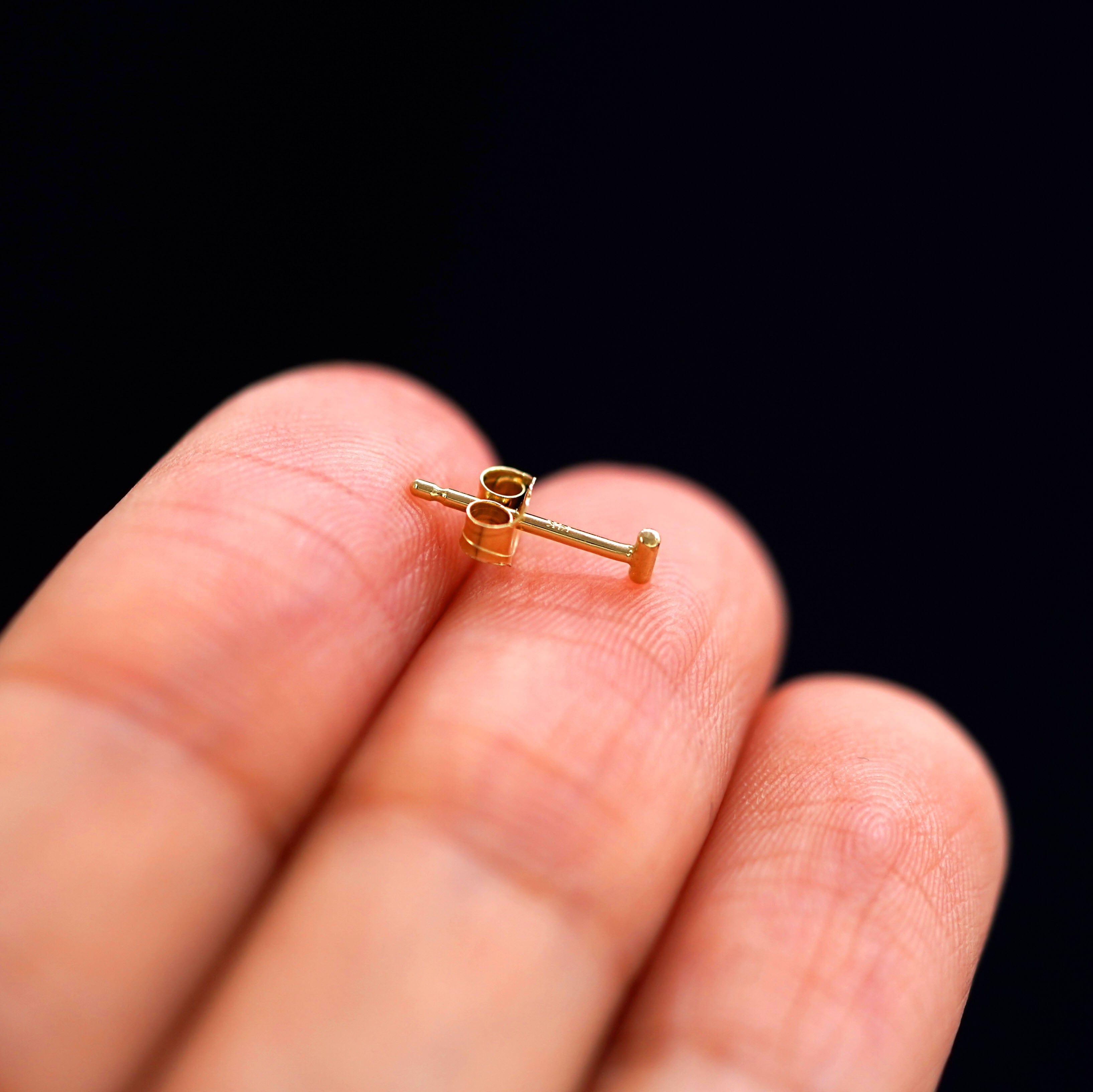 Automic Gold Studio Small Line Earring