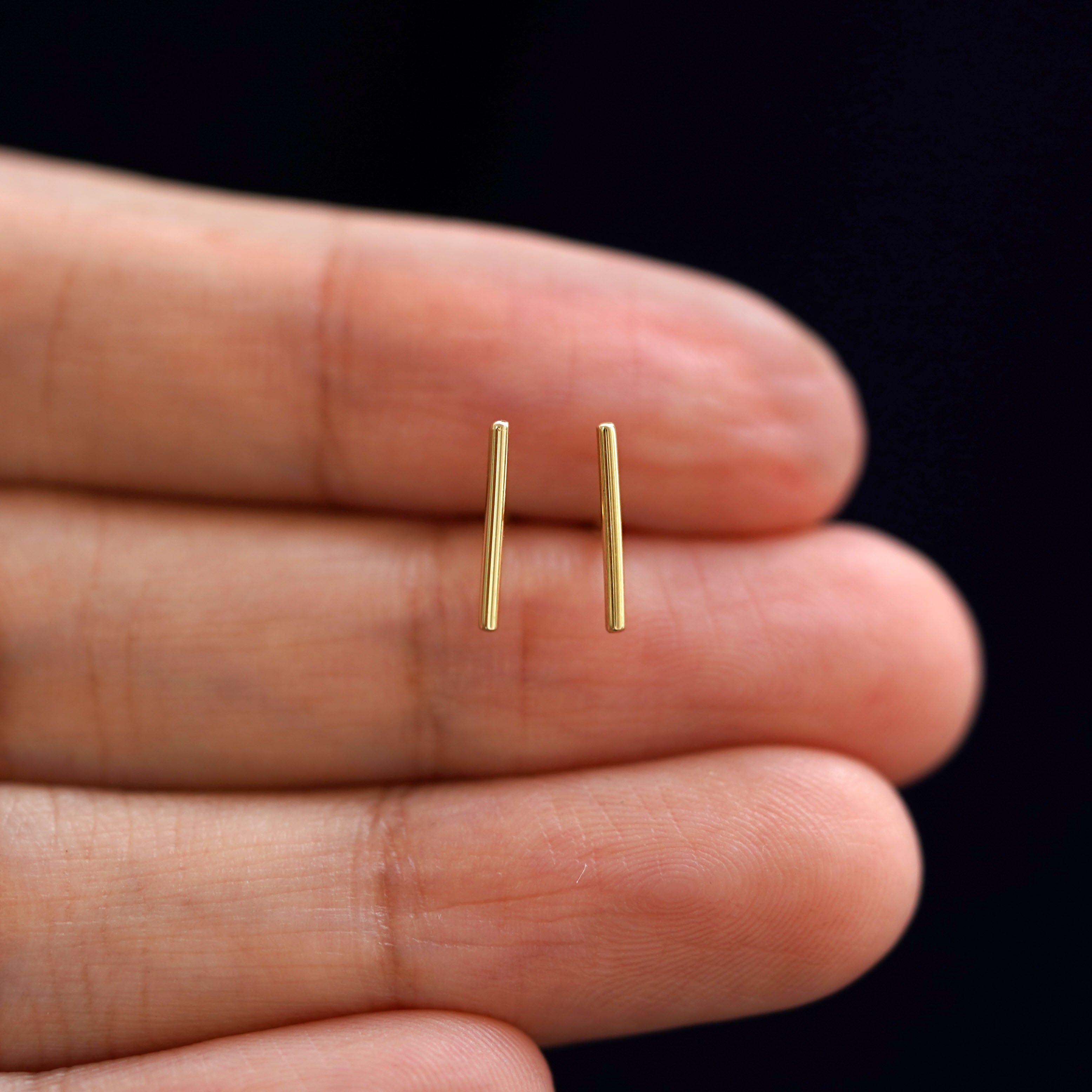 Automic Gold Studio Large Line Earring