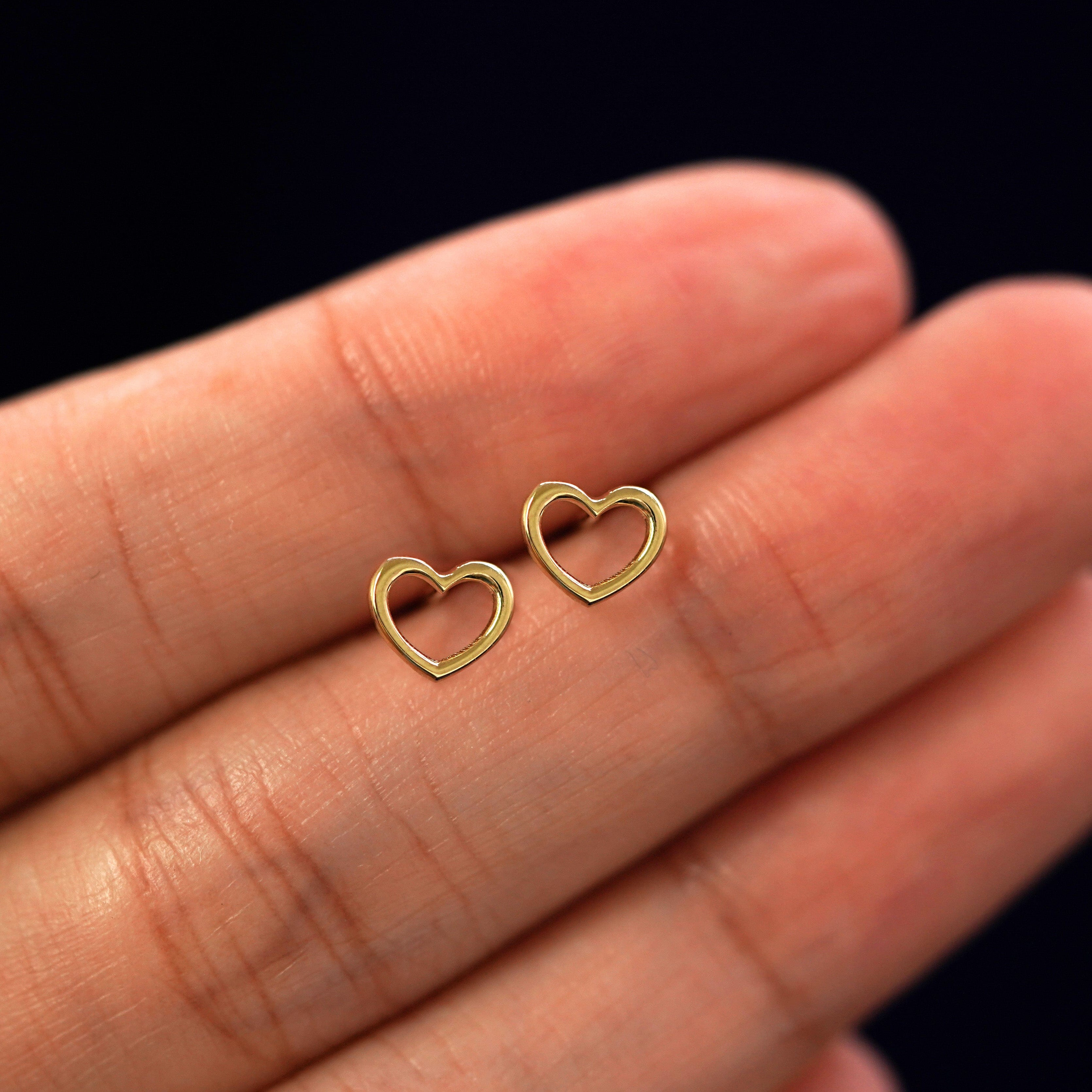 Automic Gold Studio Heart Earring