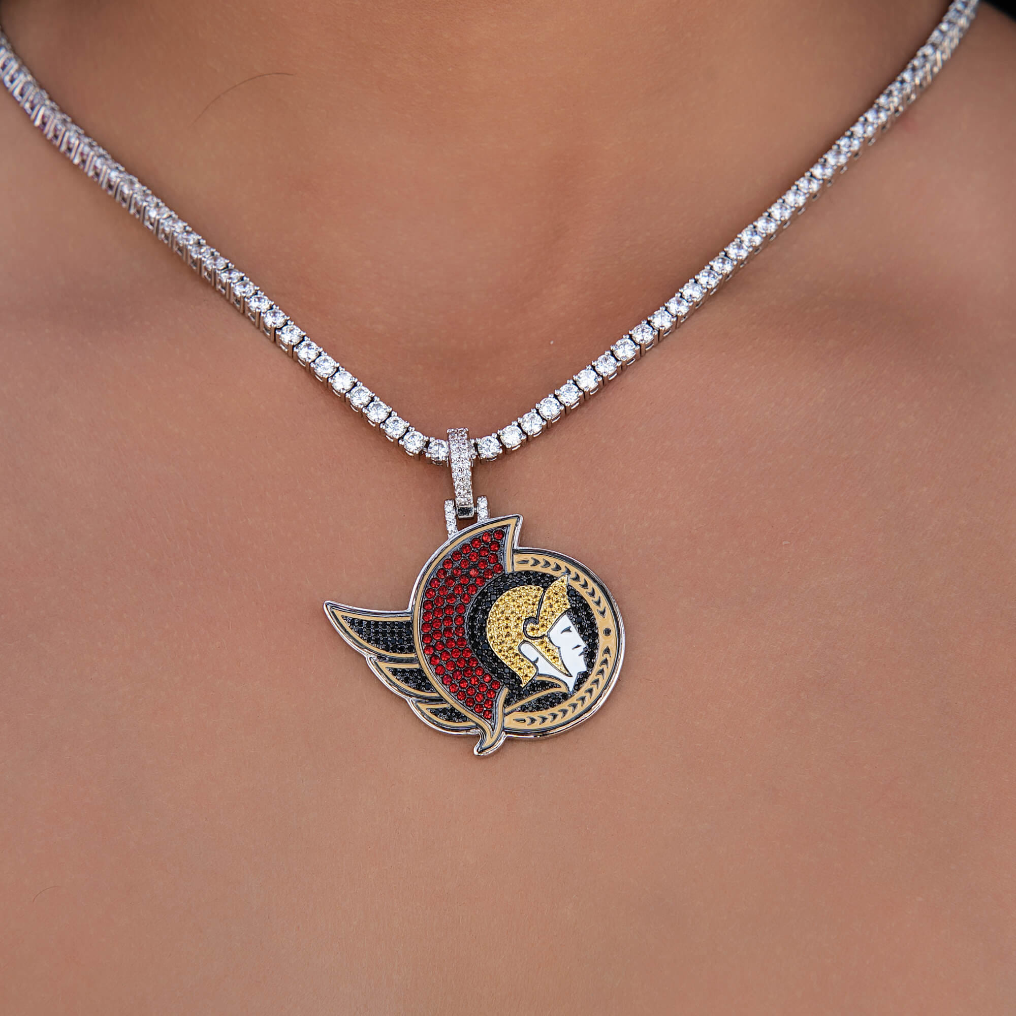 GLD Women Ottawa Senators Official NHL Logo Pendant in White Gold