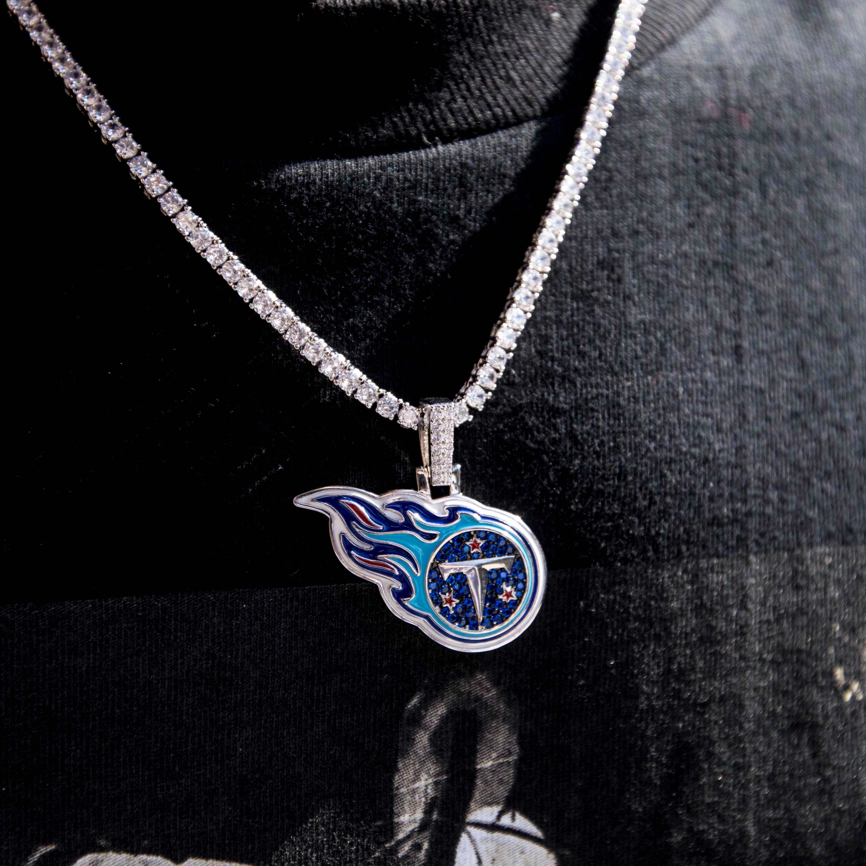 GLD PROMO Tennessee Titans Official NFL Pendant