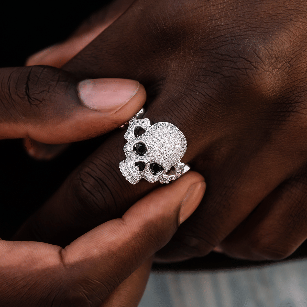 GLD PROMO Pave Skull Ring in White Gold Vermeil