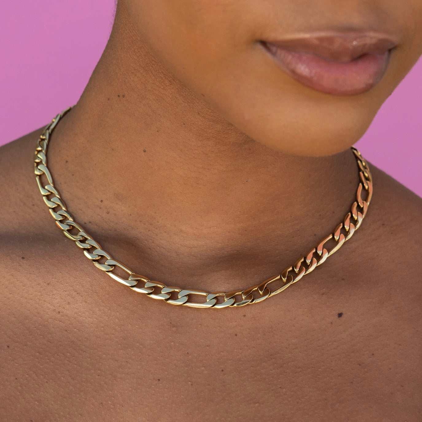 GLD PROMO - WOMEN Figaro Link Necklace in Yellow Gold - 7 mm