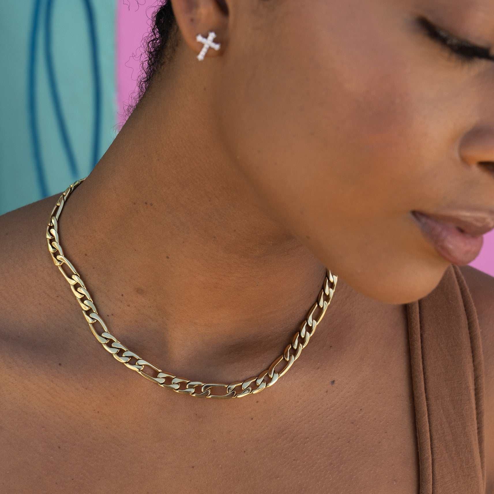 GLD PROMO - WOMEN Figaro Link Necklace in Yellow Gold - 7 mm