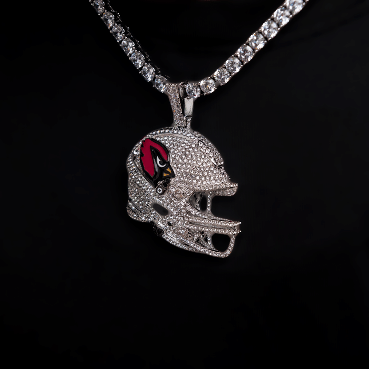 GLD PROMO - WOMEN Official NFL 2025 Edition Arizona Cardinals Helmet Pendant