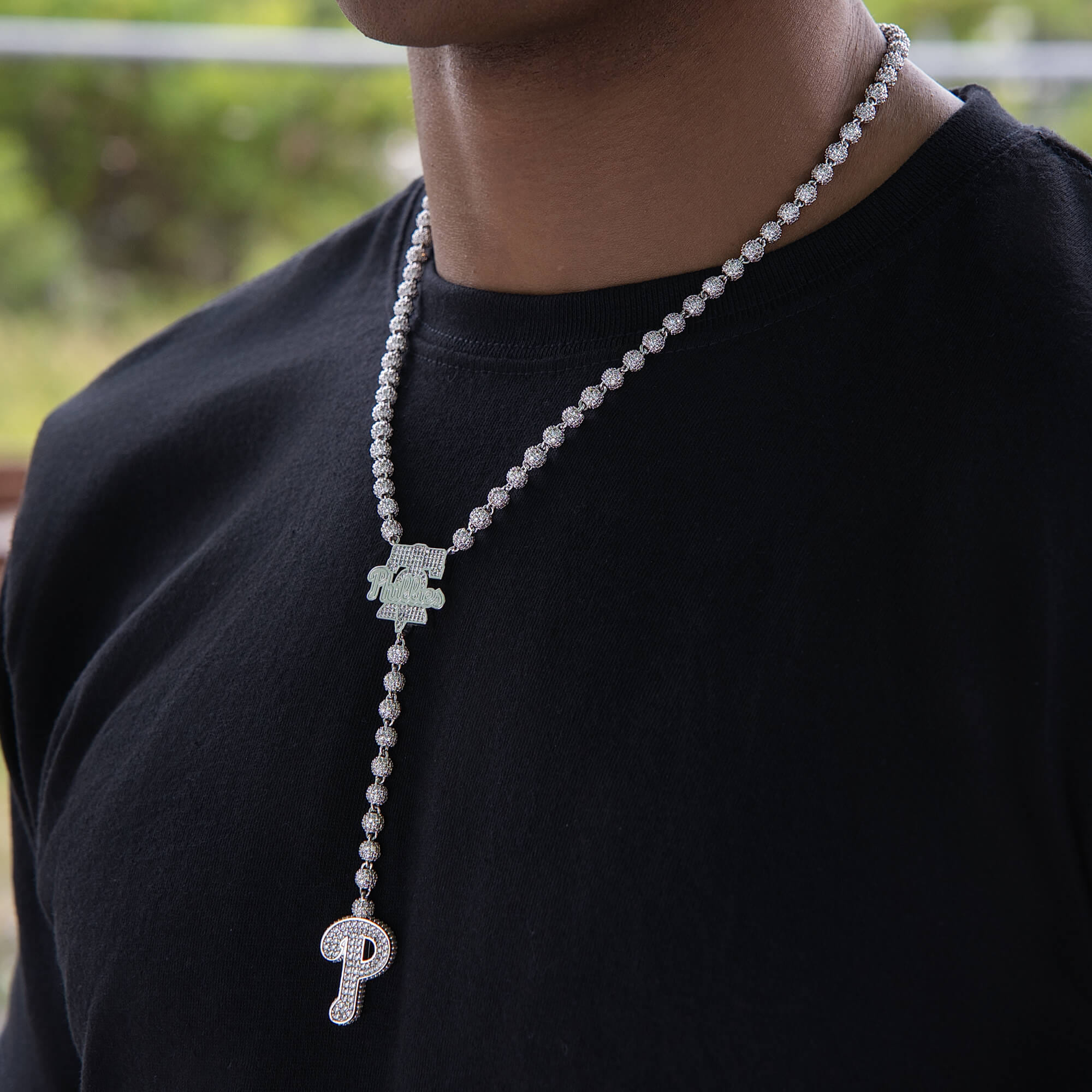 GLD Men Philadelphia Phillies Official MLB Lariat Necklace in White Gold