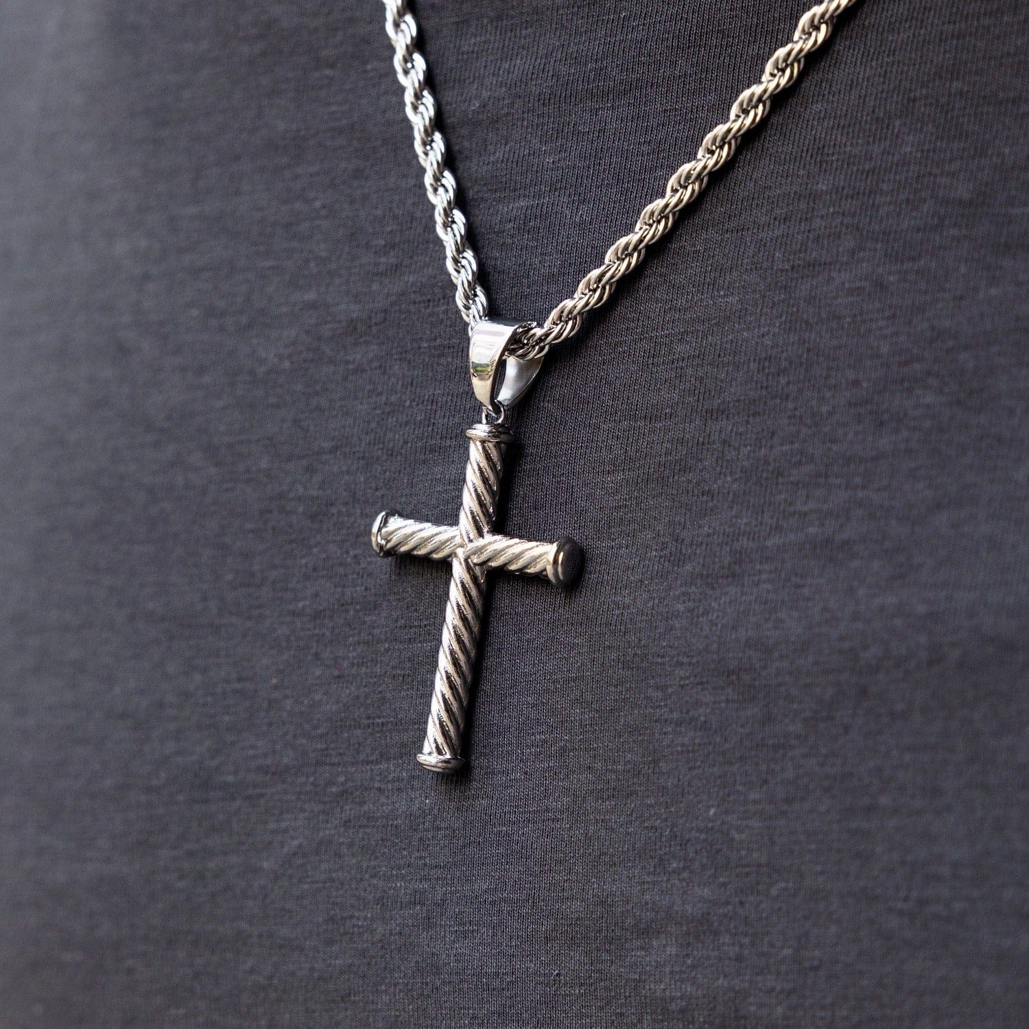 GLD Men Twisted Rope Cross Pendant in White Gold
