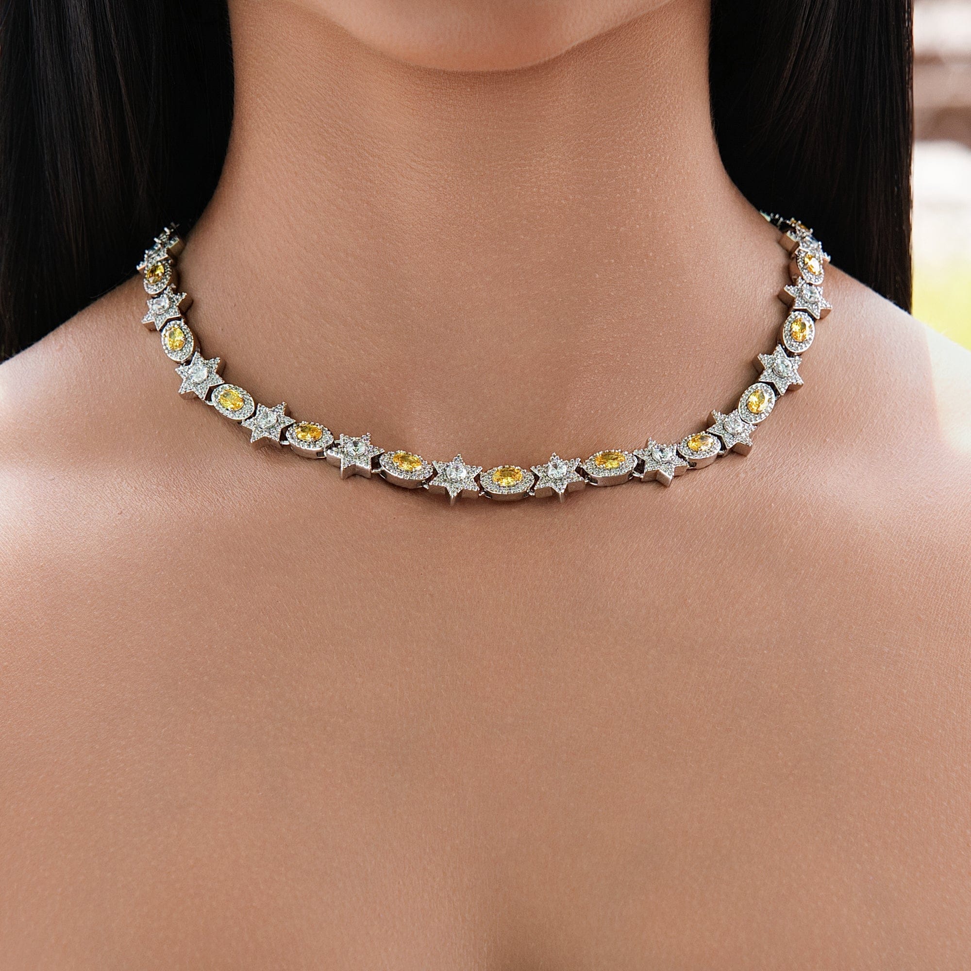 GLD Women Iced Canary Star Oval Chain in White Gold - 12 mm