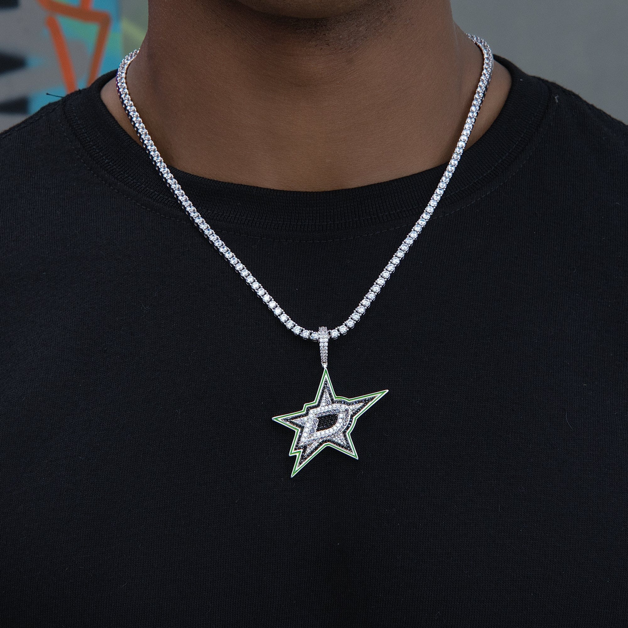 GLD Men Dallas Stars Official NHL Logo Pendant in White Gold