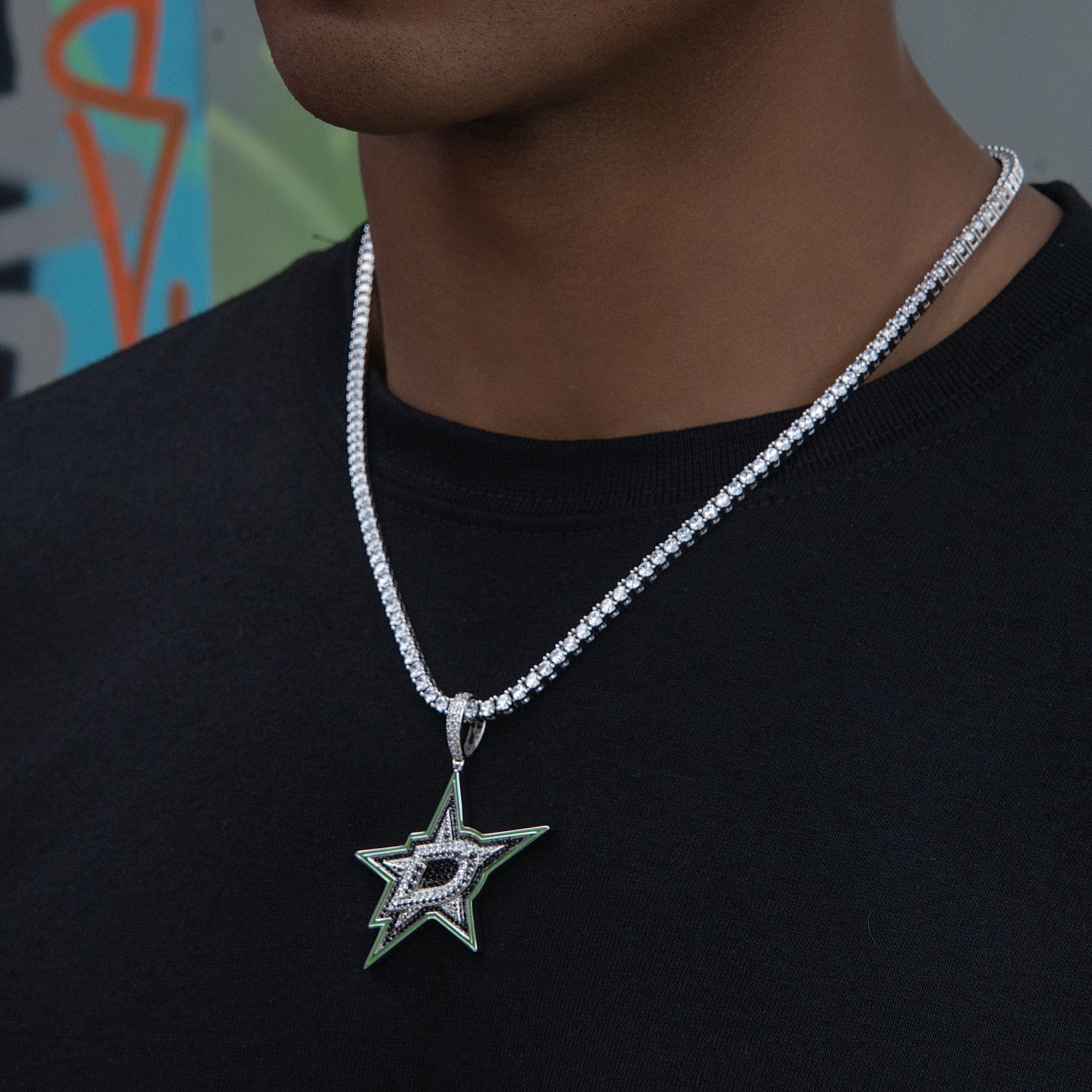 GLD Men Dallas Stars Official NHL Logo Pendant in White Gold