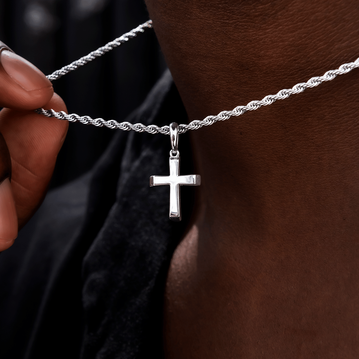 GLD Men Micro Simple Cross Pendant + Rope Chain in White or Yellow Gold - 2 mm