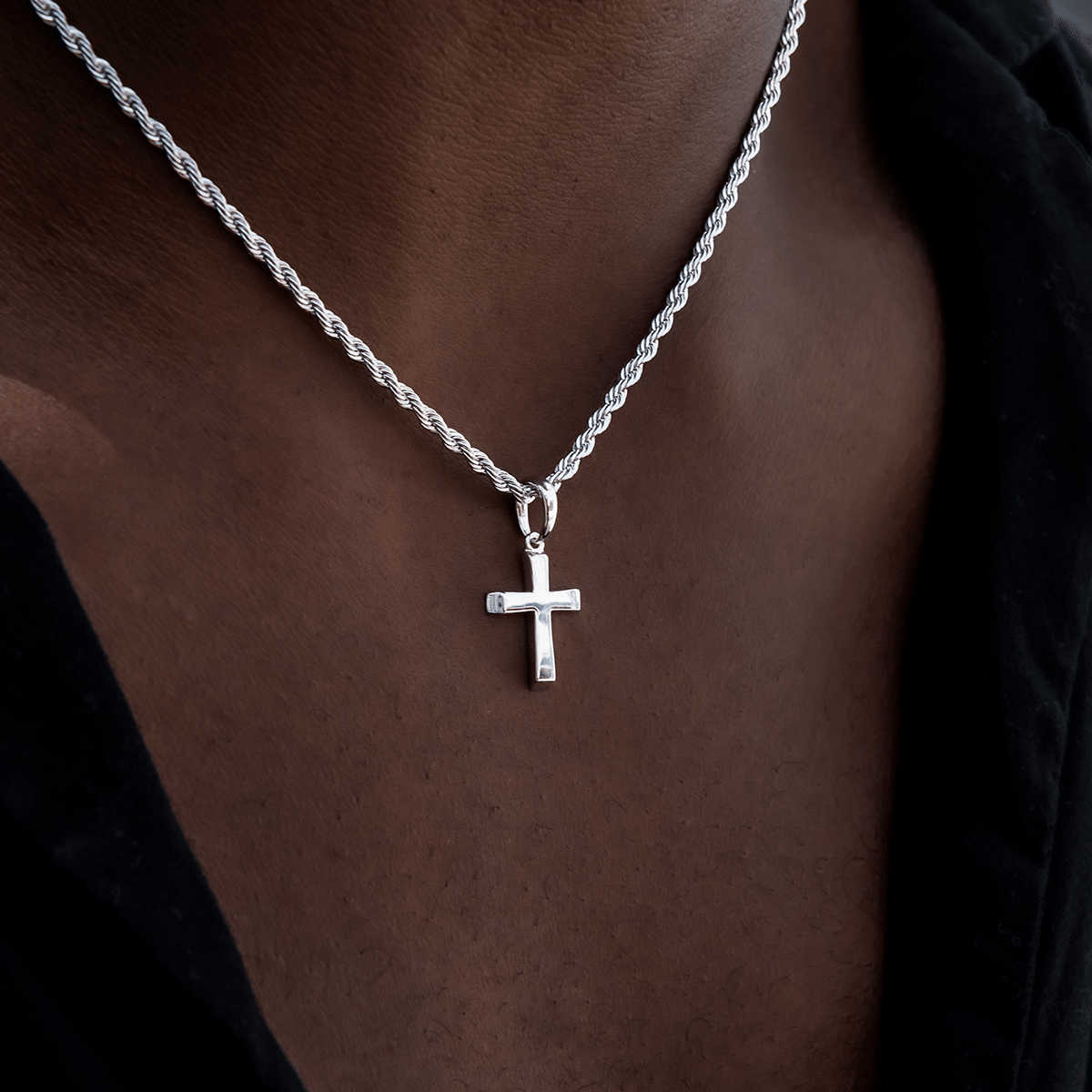 GLD Men Micro Simple Cross Pendant + Rope Chain in White or Yellow Gold - 2 mm