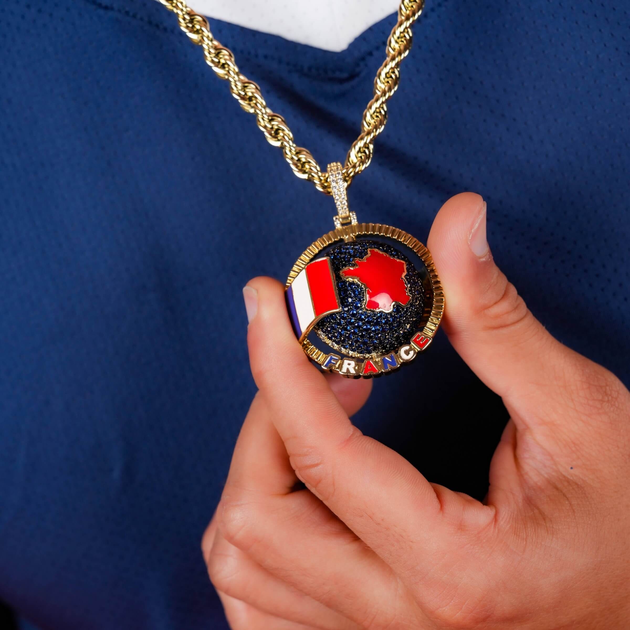 GLD Men Diamond France Spinning Globe Flag Pendant in Yellow Gold