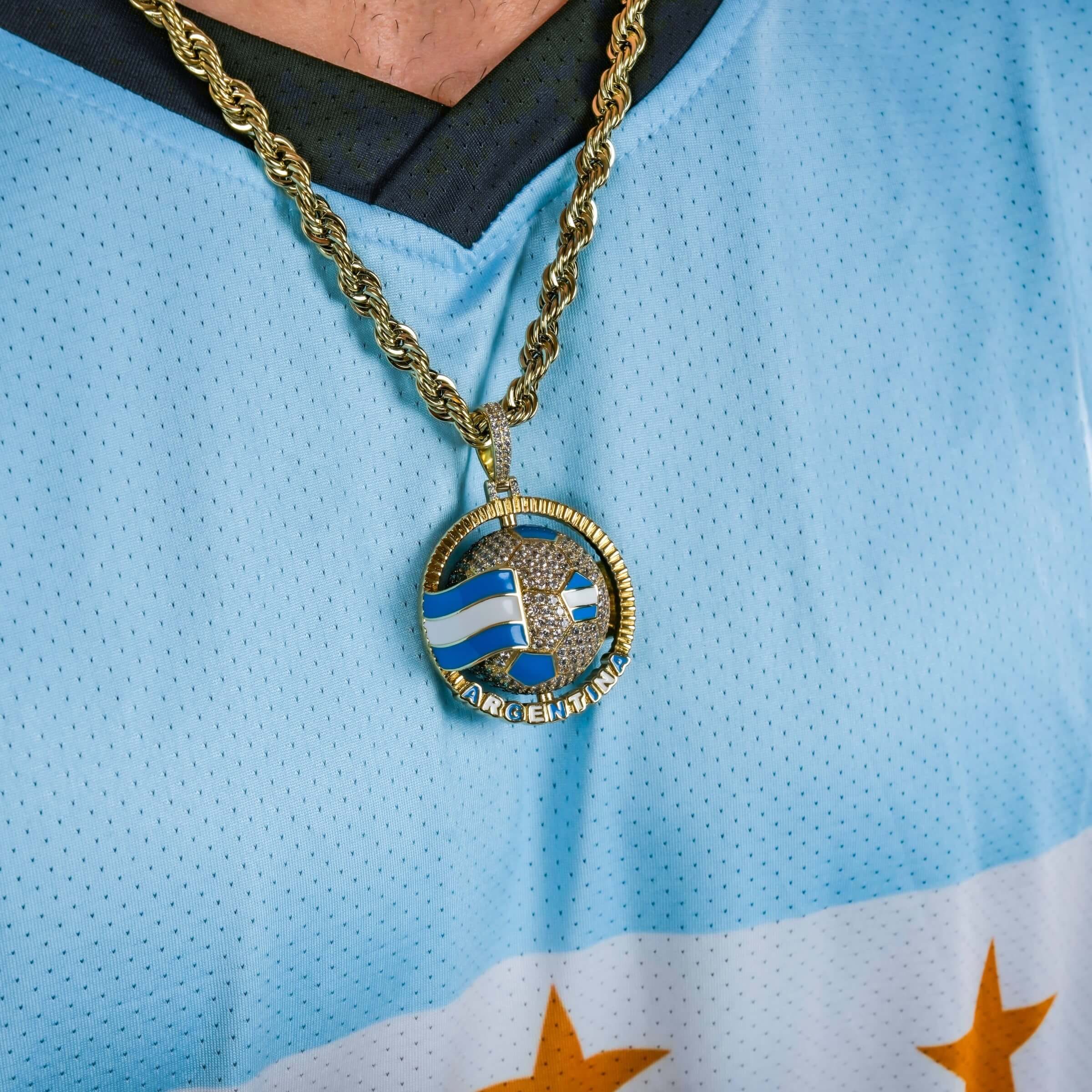 GLD Men Diamond Argentina Spinning Globe Flag Pendant in Yellow Gold
