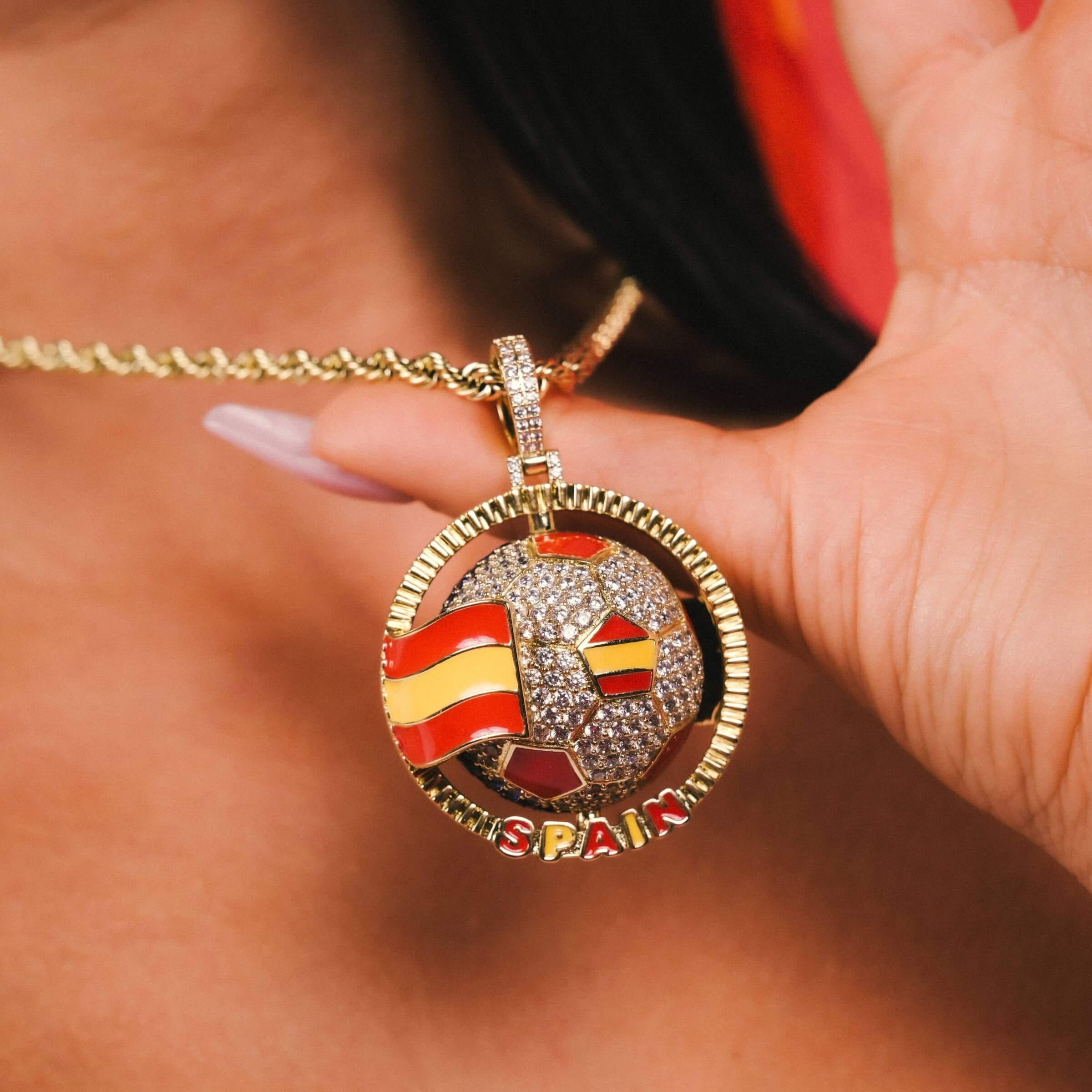 GLD Women Diamond Spain Spinning Globe Flag Pendant in Yellow Gold