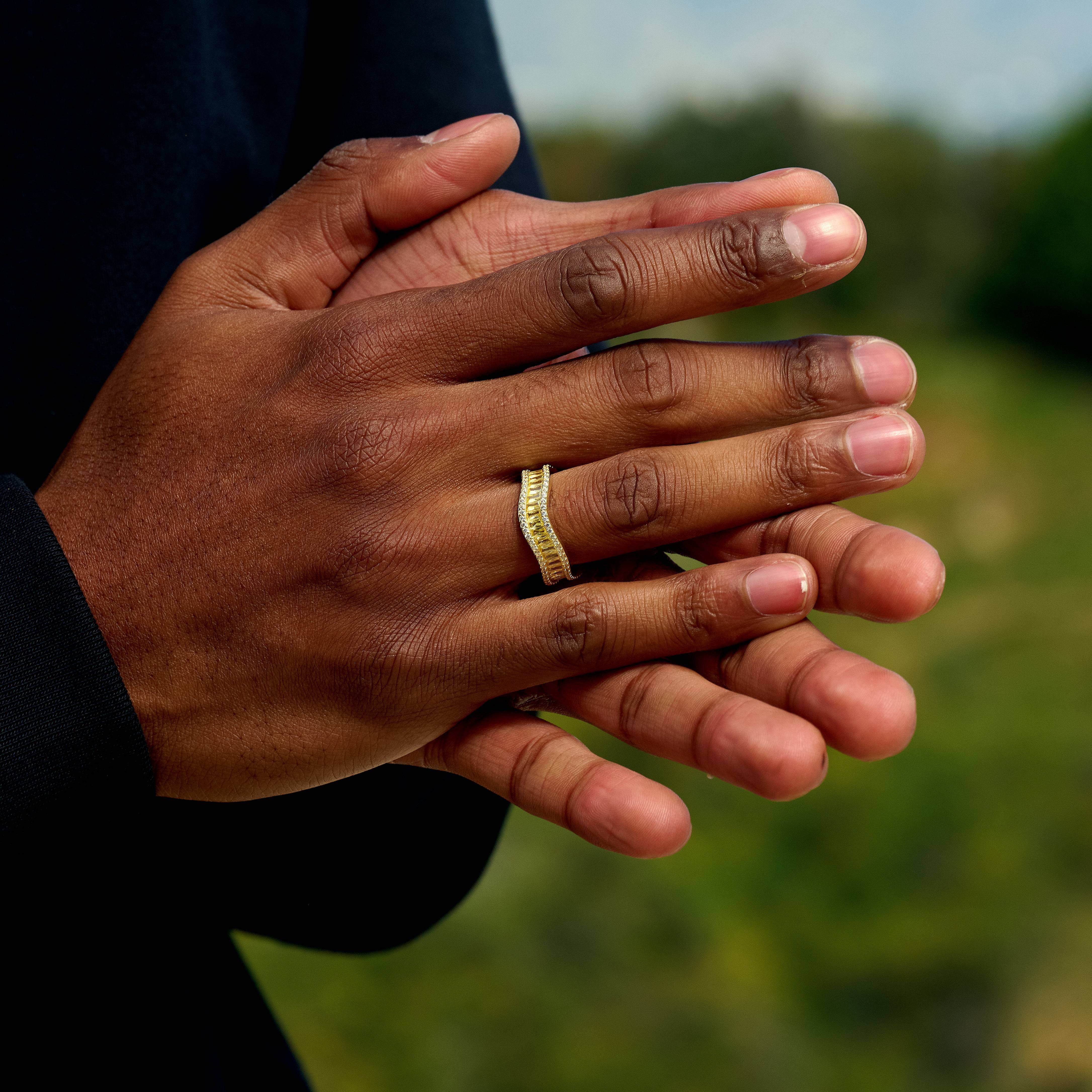 GLD Men Iced Curve Ring in Yellow Gold Vermeil