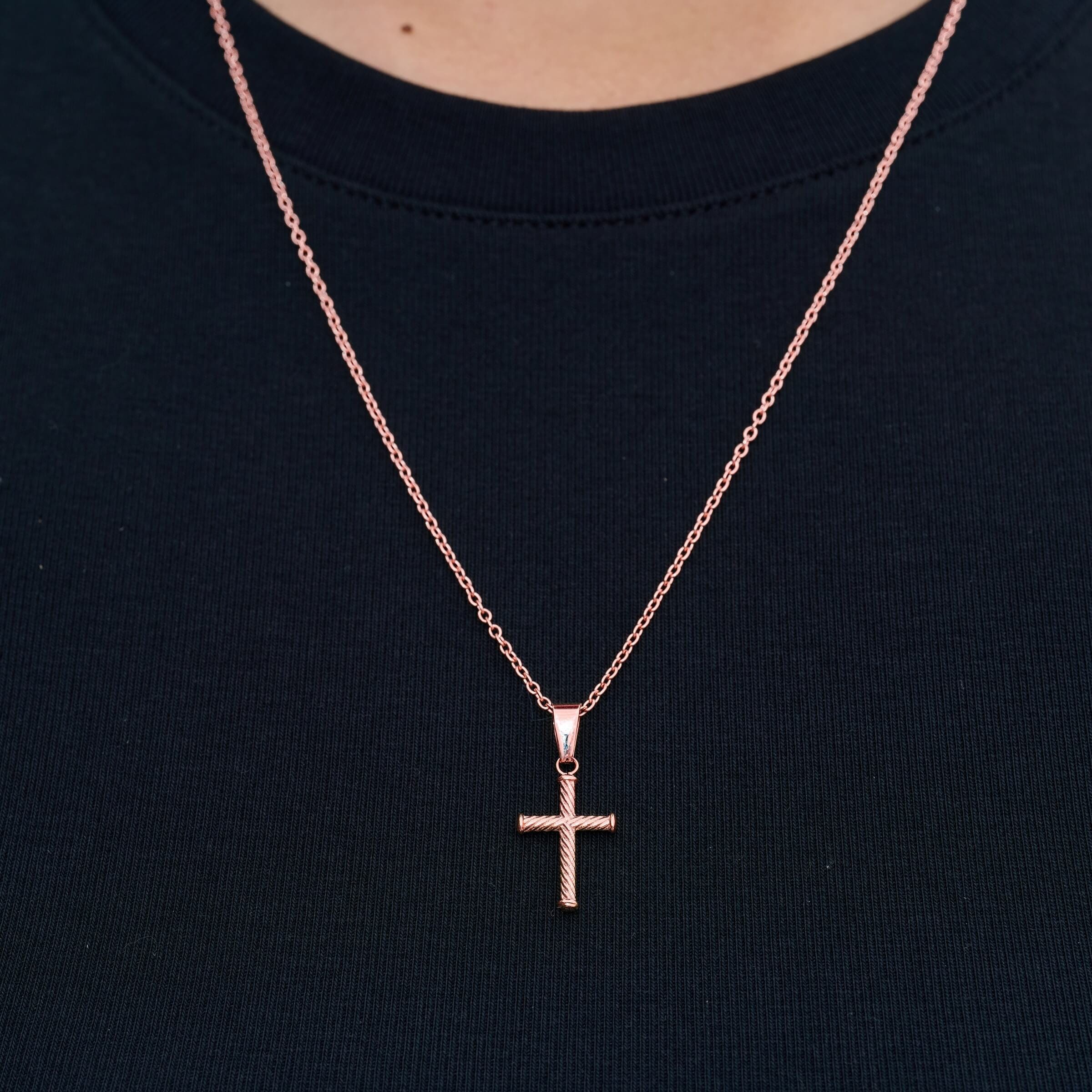 GLD PROMO - WOMEN Micro Twisted Rope Cross Pendant in Rose Gold