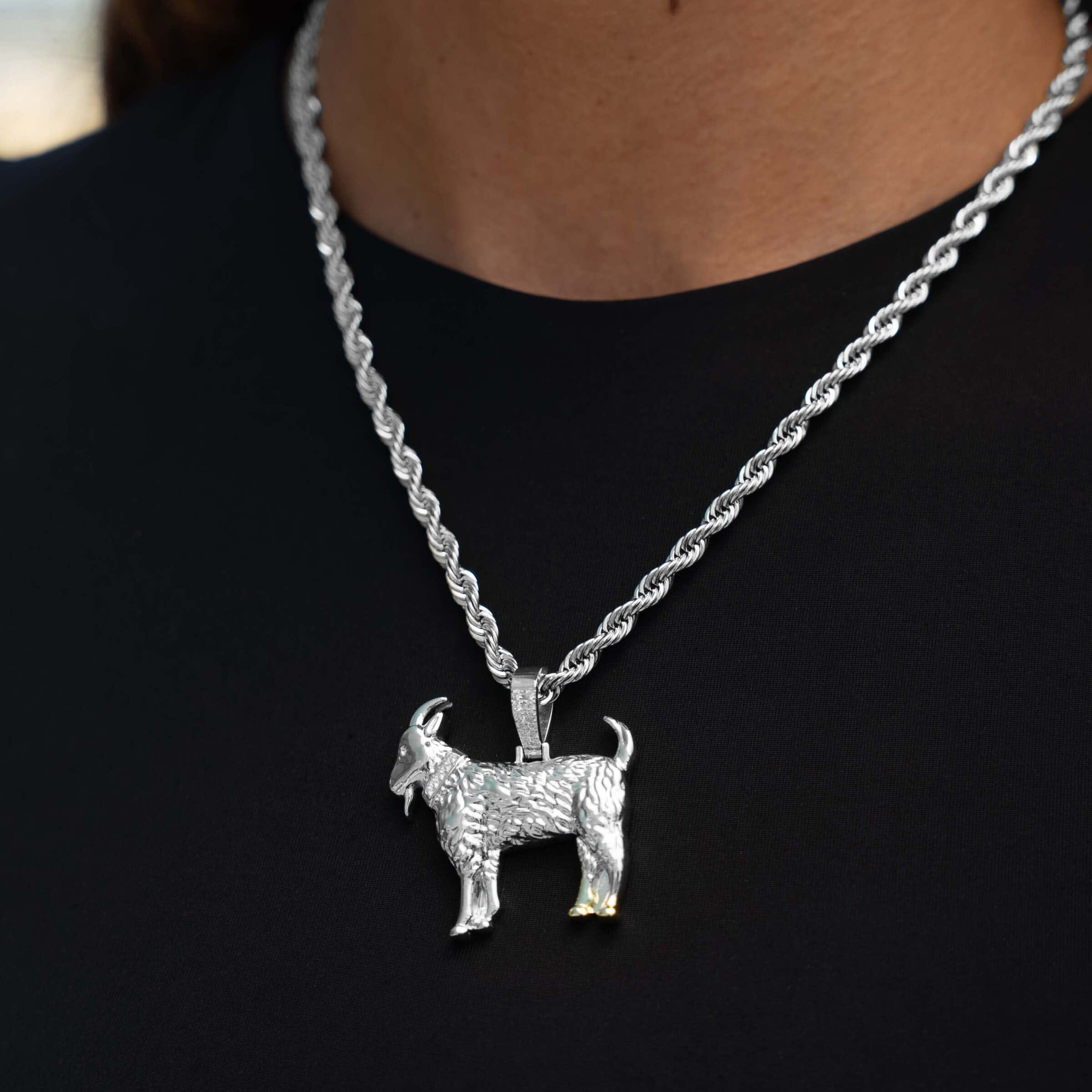 GLD Women Simple Goat Pendant in White Gold
