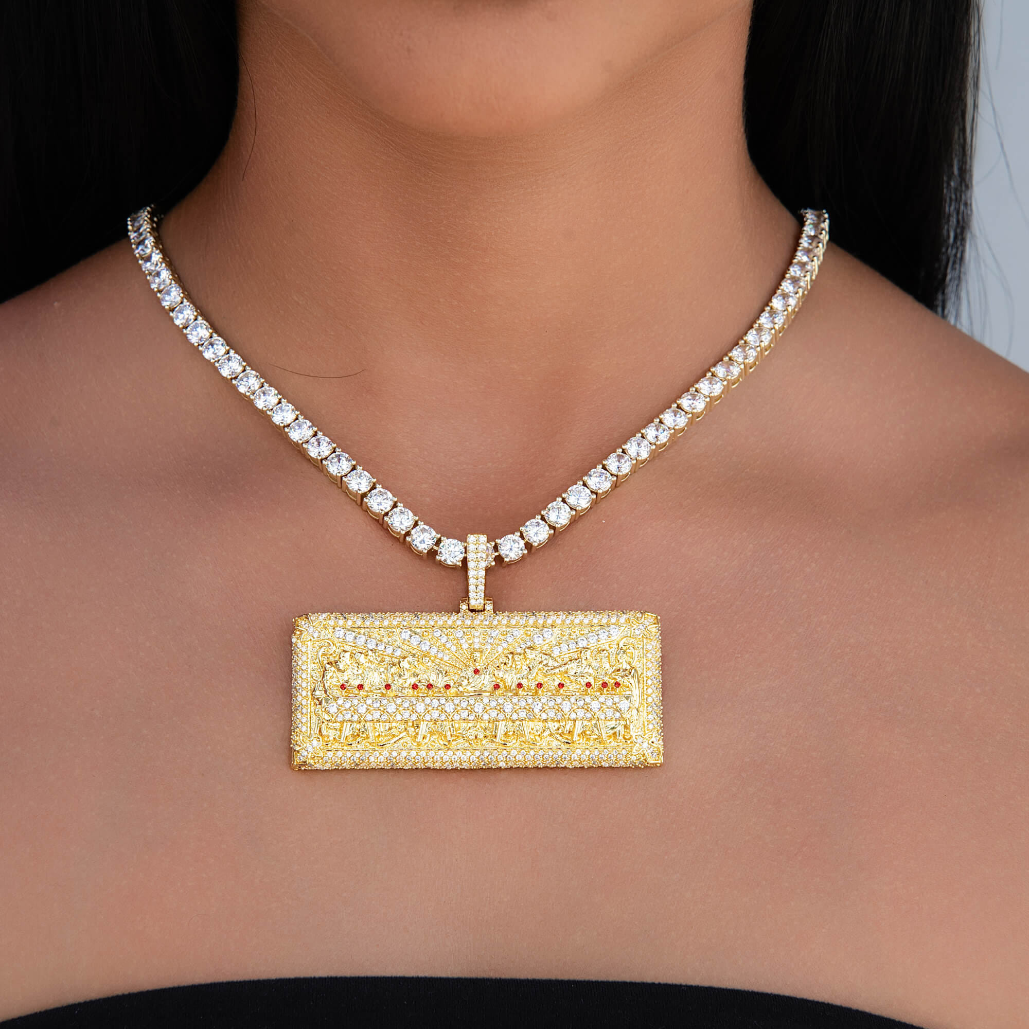 GLD Women Large Iced The Last Supper Pendant in Yellow Gold