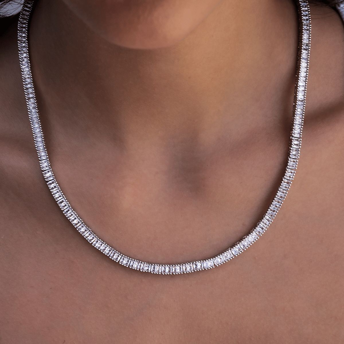 GLD PROMO - WOMEN Diamond Baguette Tennis Necklace in White Gold - 3 mm