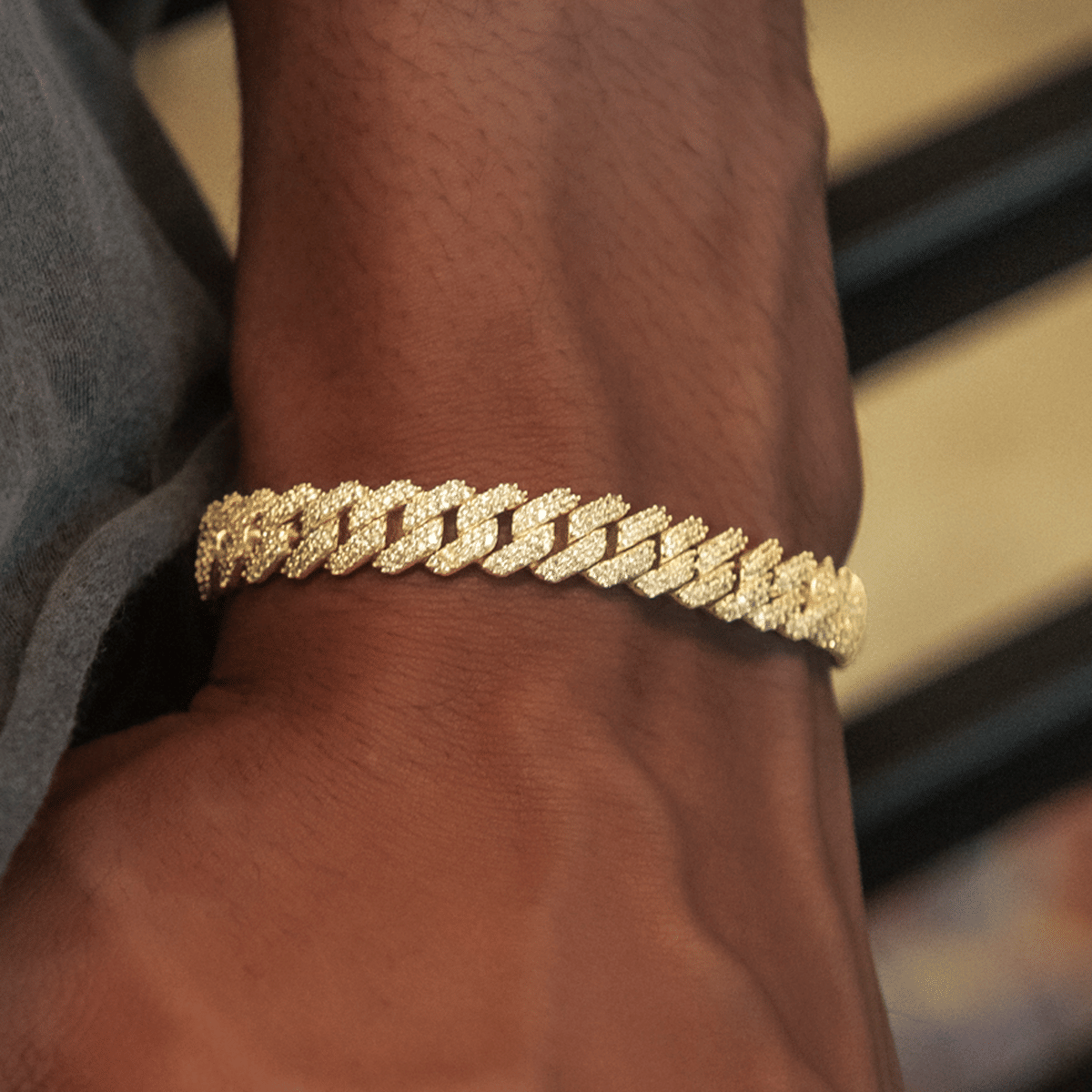 GLD Men Diamond Prong Cuban Bracelet in Yellow Gold - 8.5 mm