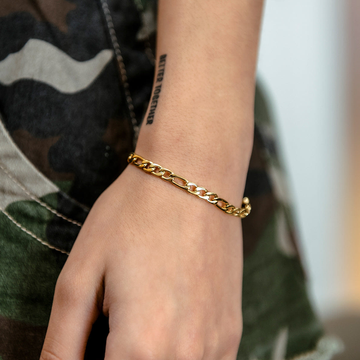 GLD Women Figaro Bracelet in Yellow Gold - 4 mm