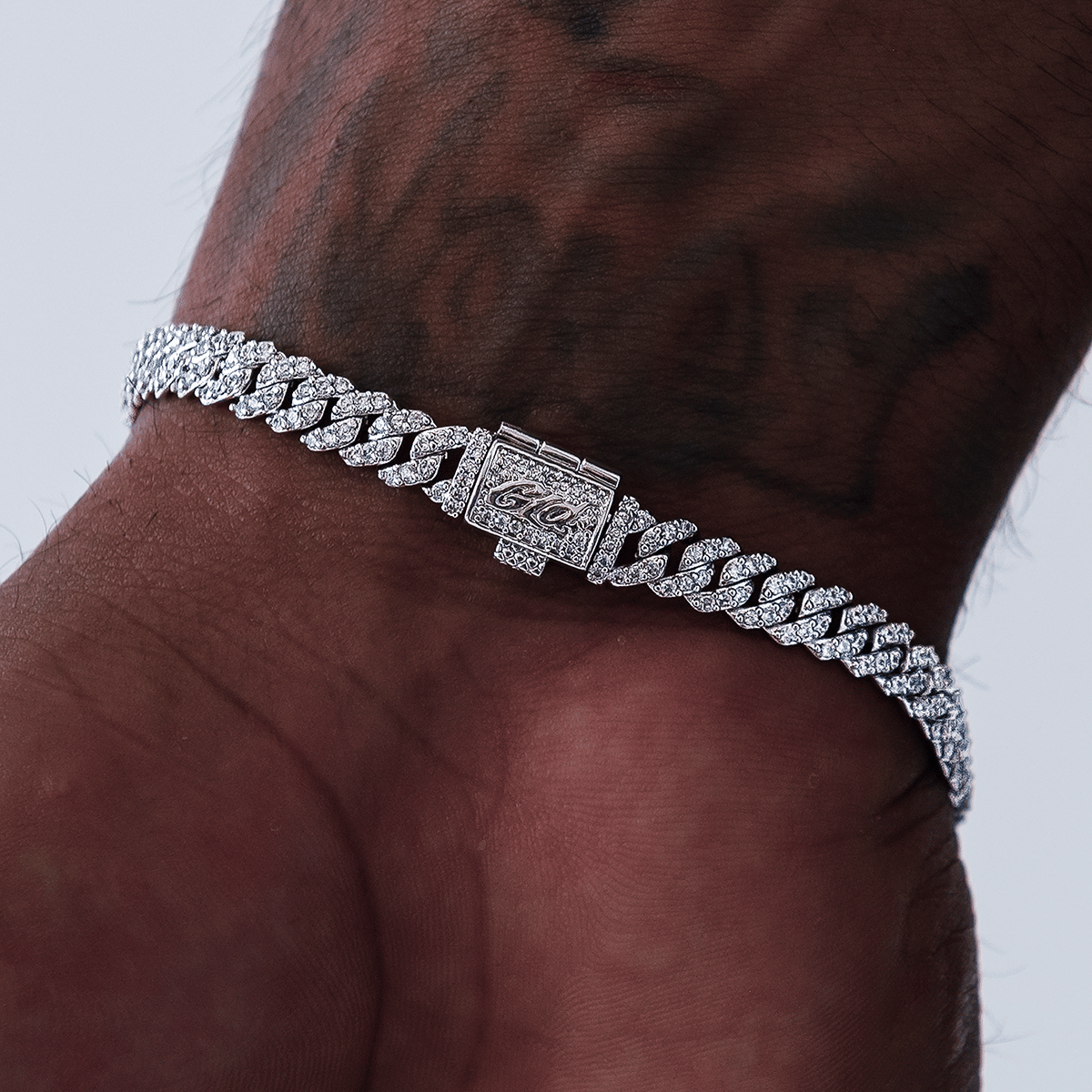 GLD Men Micro Diamond Prong Cuban Bracelet in White Gold - 6 mm