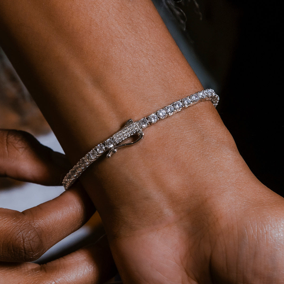 GLD Women Cross Tennis Bracelet