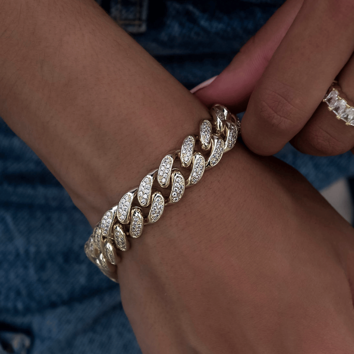 GLD Women Diamond Cuban Link Bracelet in Yellow Gold - 12 mm