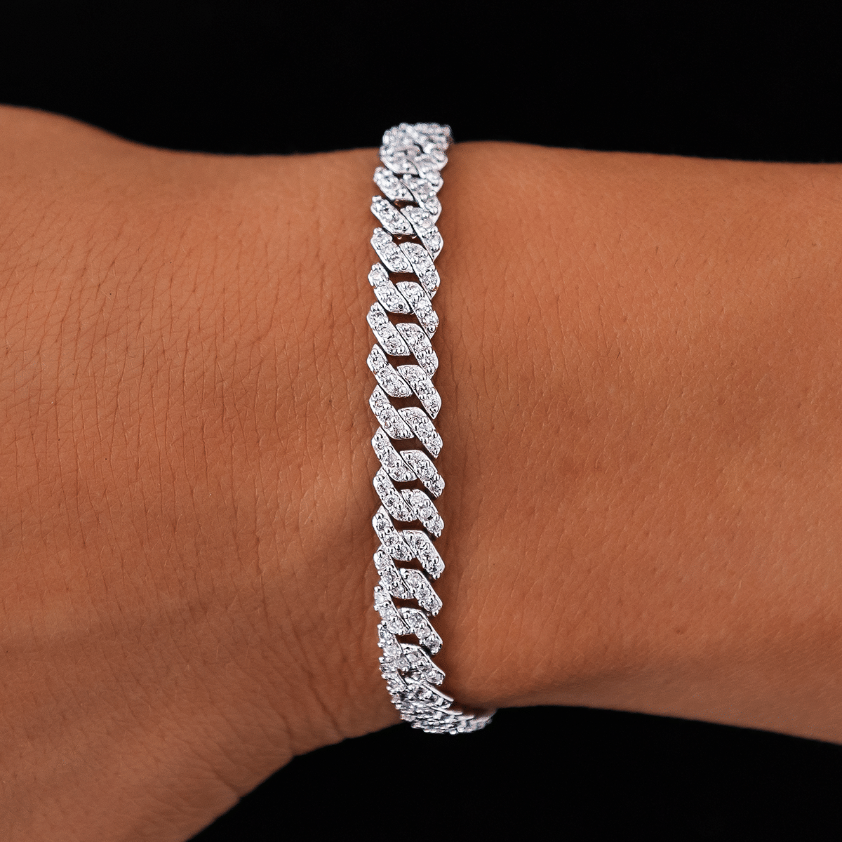 GLD Women Micro Diamond Prong Cuban Bracelet in White Gold - 6 mm
