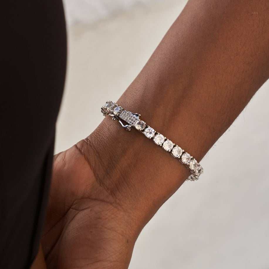 GLD Women Diamond Tennis Bracelet in White Gold - 5 mm