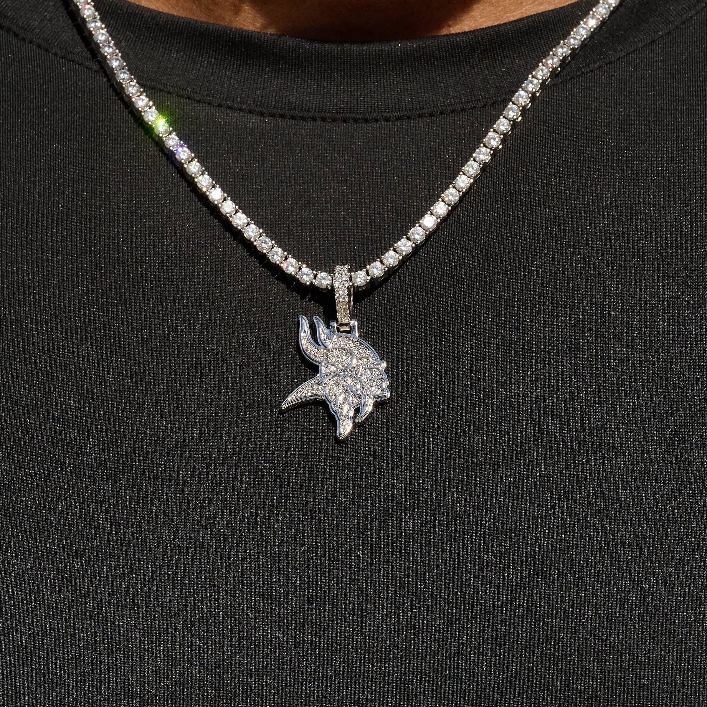 GLD Men Minnesota Vikings Official NFL Micro Logo Pendant in White Gold