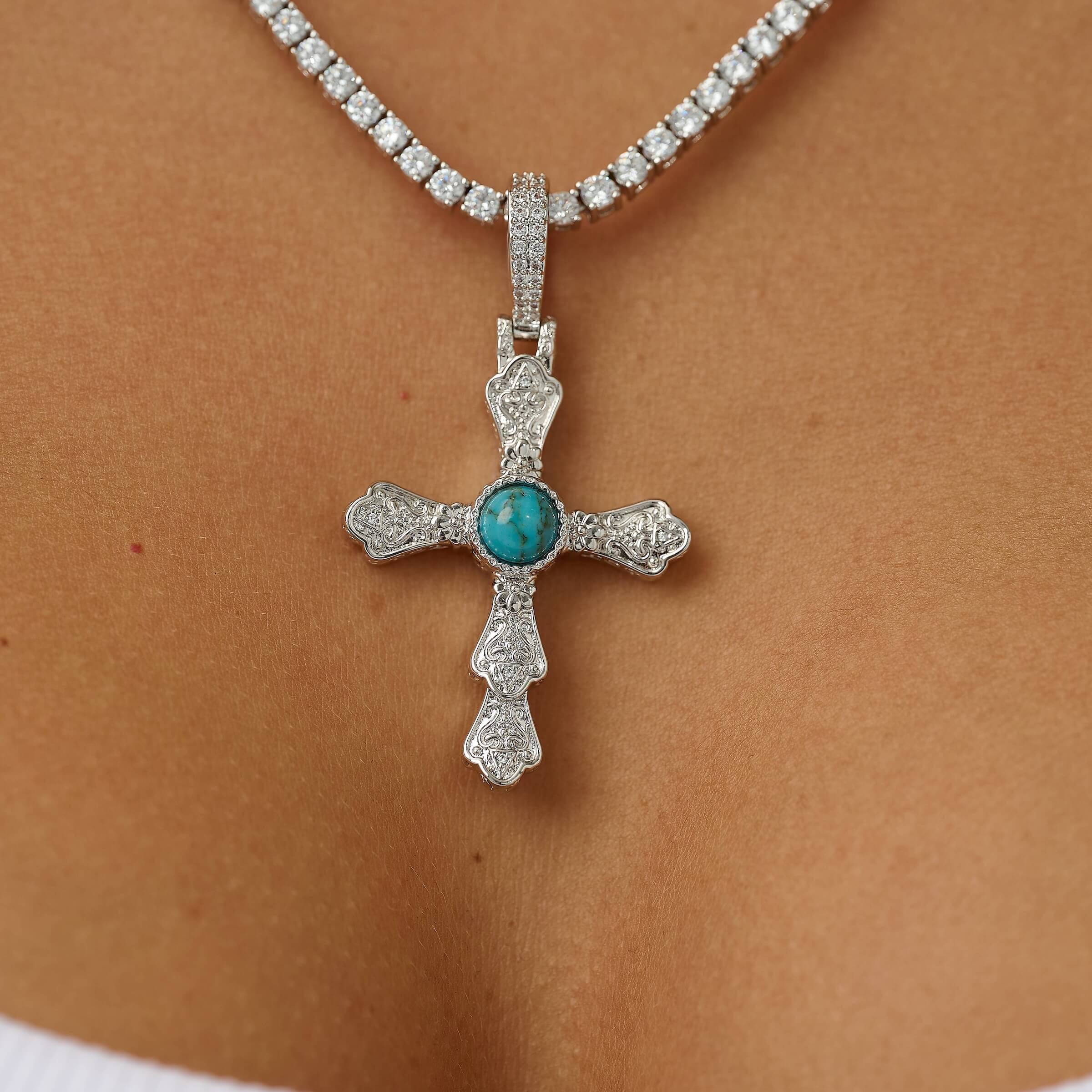 GLD Women Turquoise Western Cross Pendant in White Gold