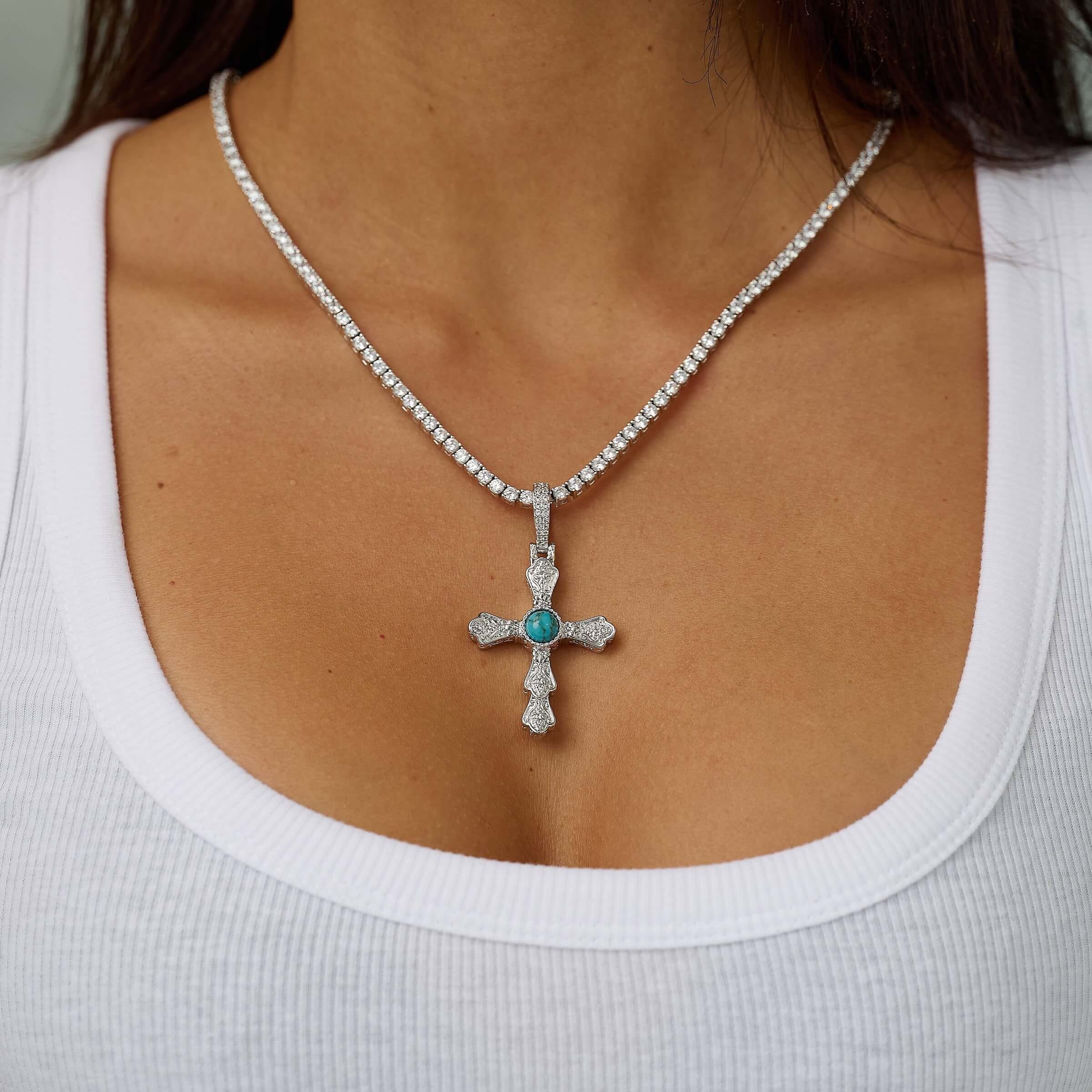 GLD Women Turquoise Western Cross Pendant in White Gold