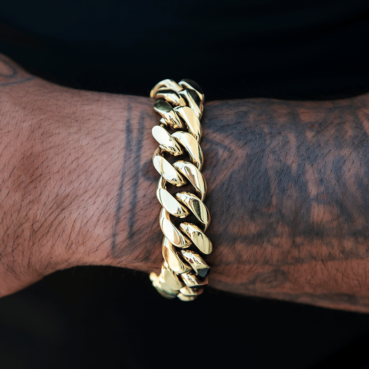 GLD Men Signature Cuban Link Bracelet in Yellow Gold - 19 mm