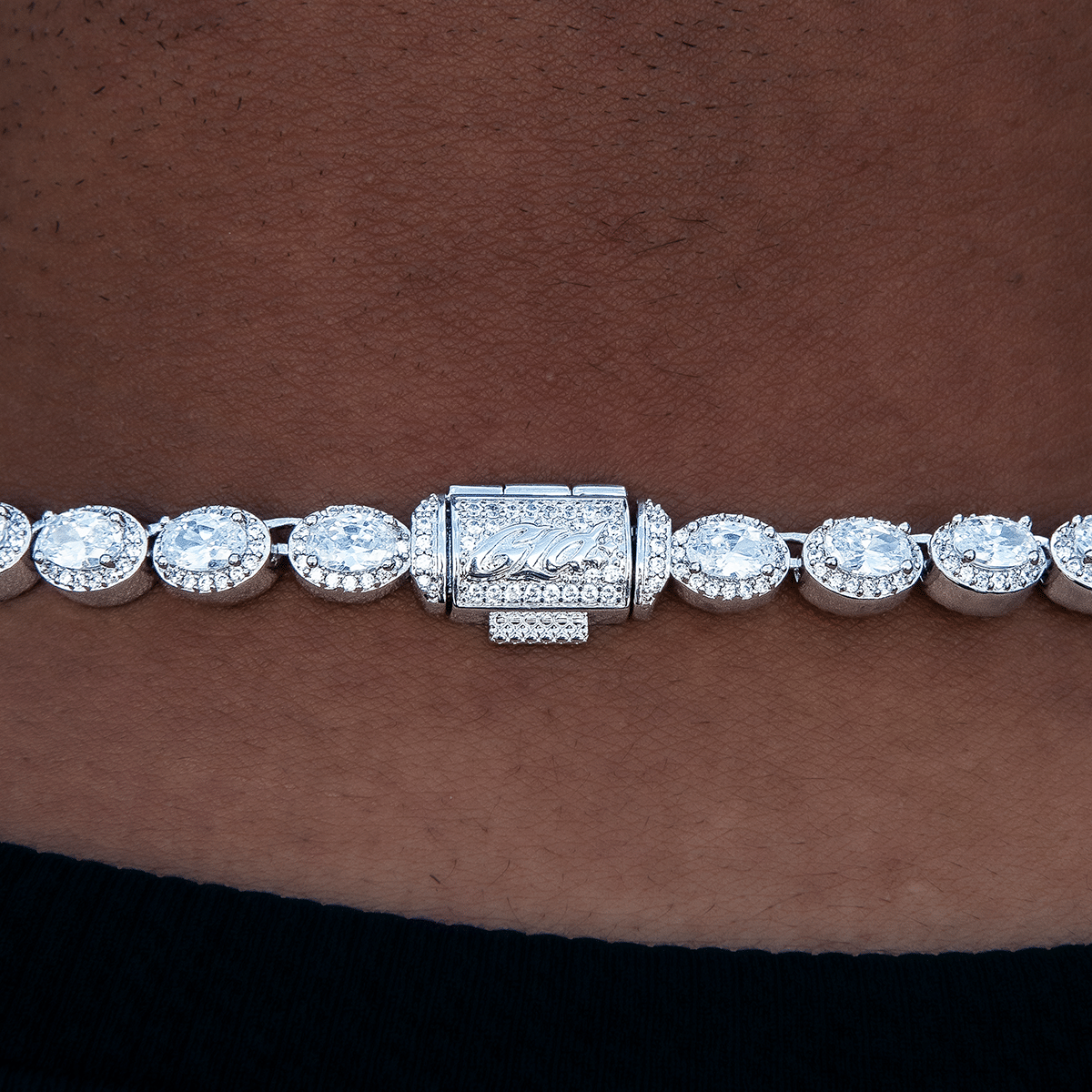 GLD Men Diamond Oval Clustered Tennis Chain in White Gold - 4 mm