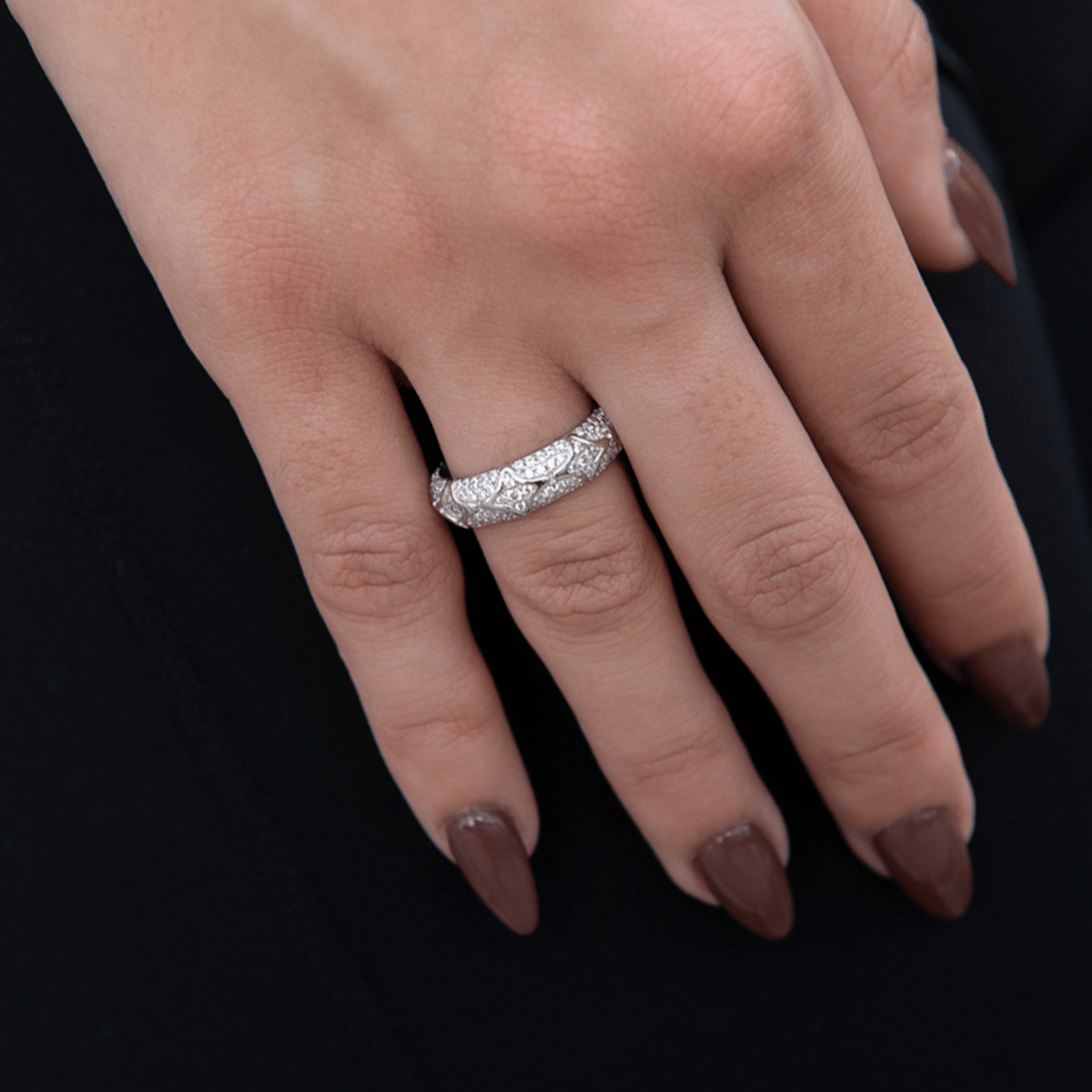 GLD Women GLD Bezel Star Ring in White Gold Vermeil