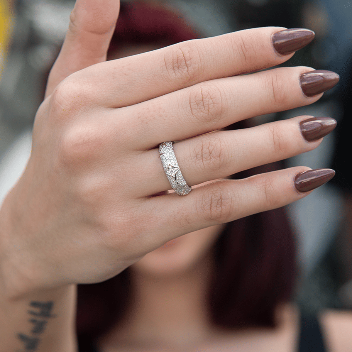 GLD Women GLD Bezel Star Ring in White Gold Vermeil